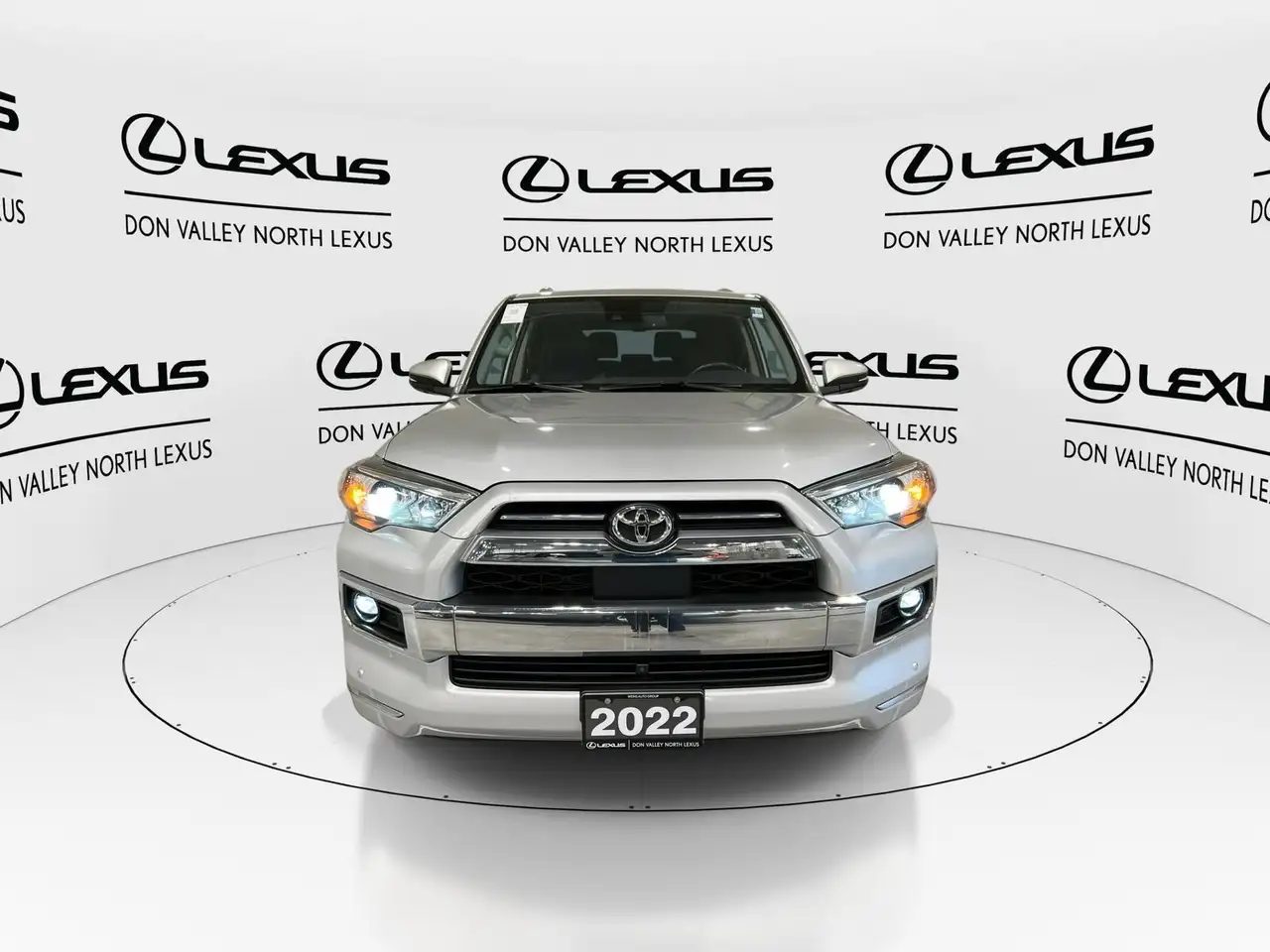 Toyota 4-Runner снимка Toyota 4-Runner