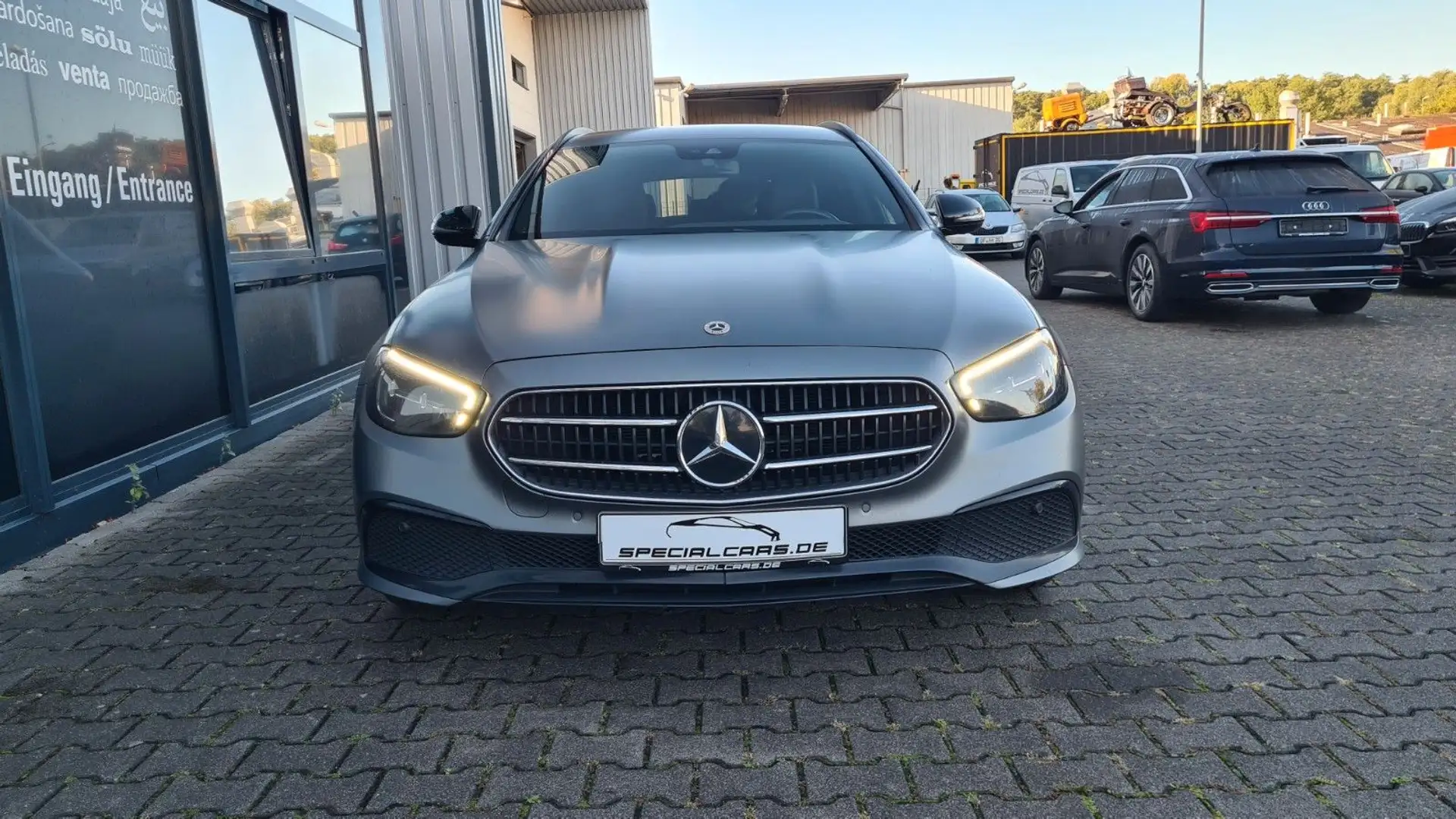 Mercedes-Benz E 300 de T - WIDE - NIGHT - MAGNO - Grau - 2