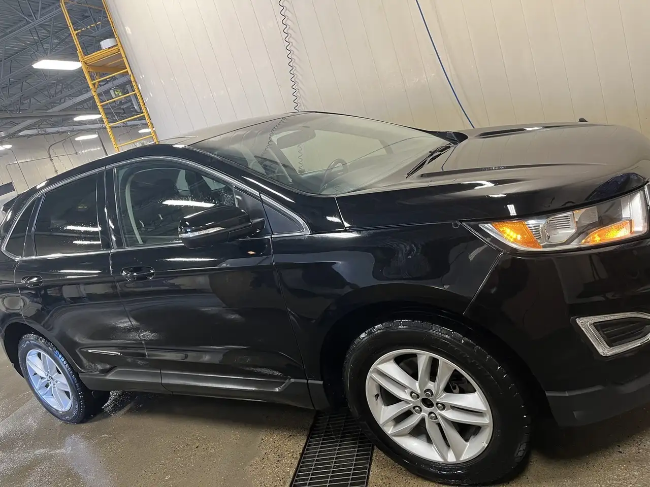 Ford Edge снимка Ford Edge
