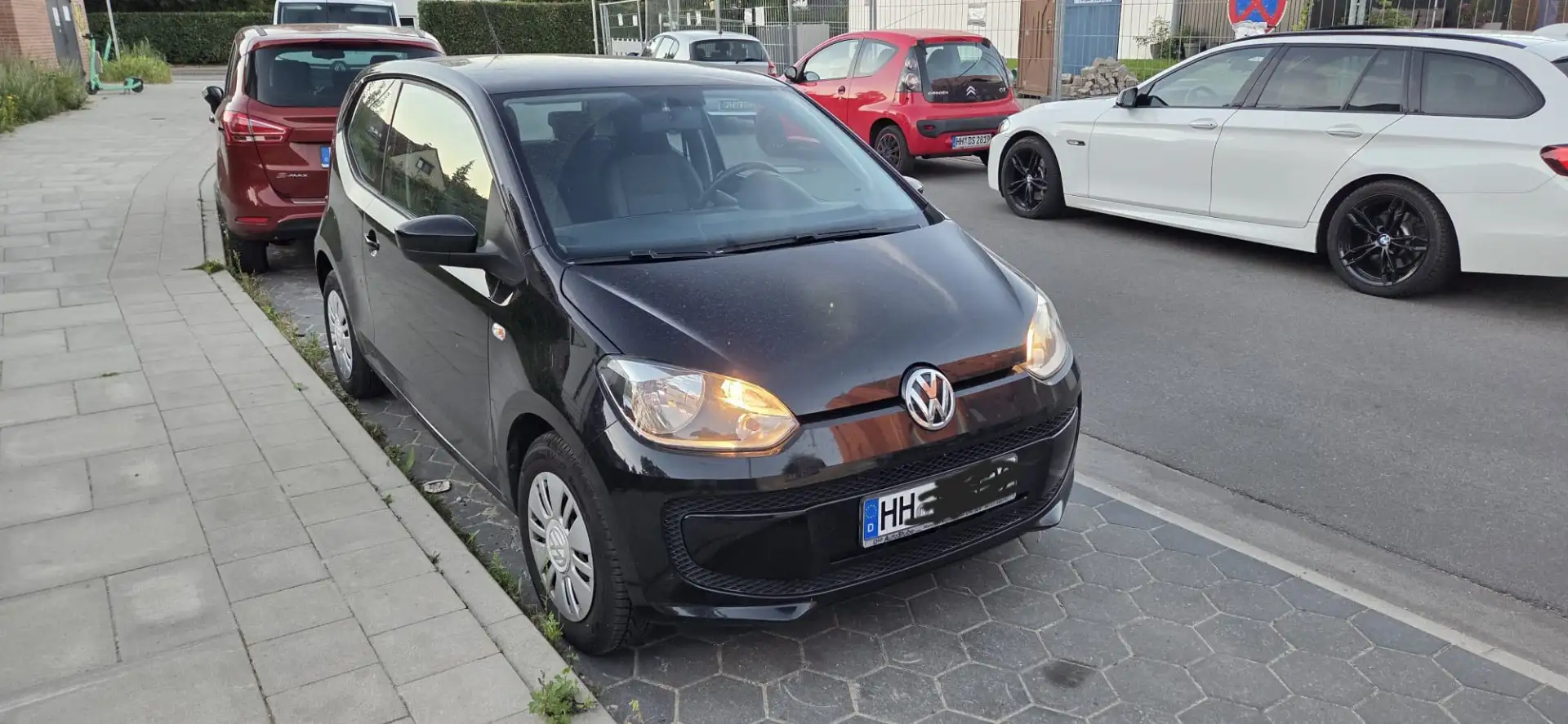 Volkswagen up! black - 2