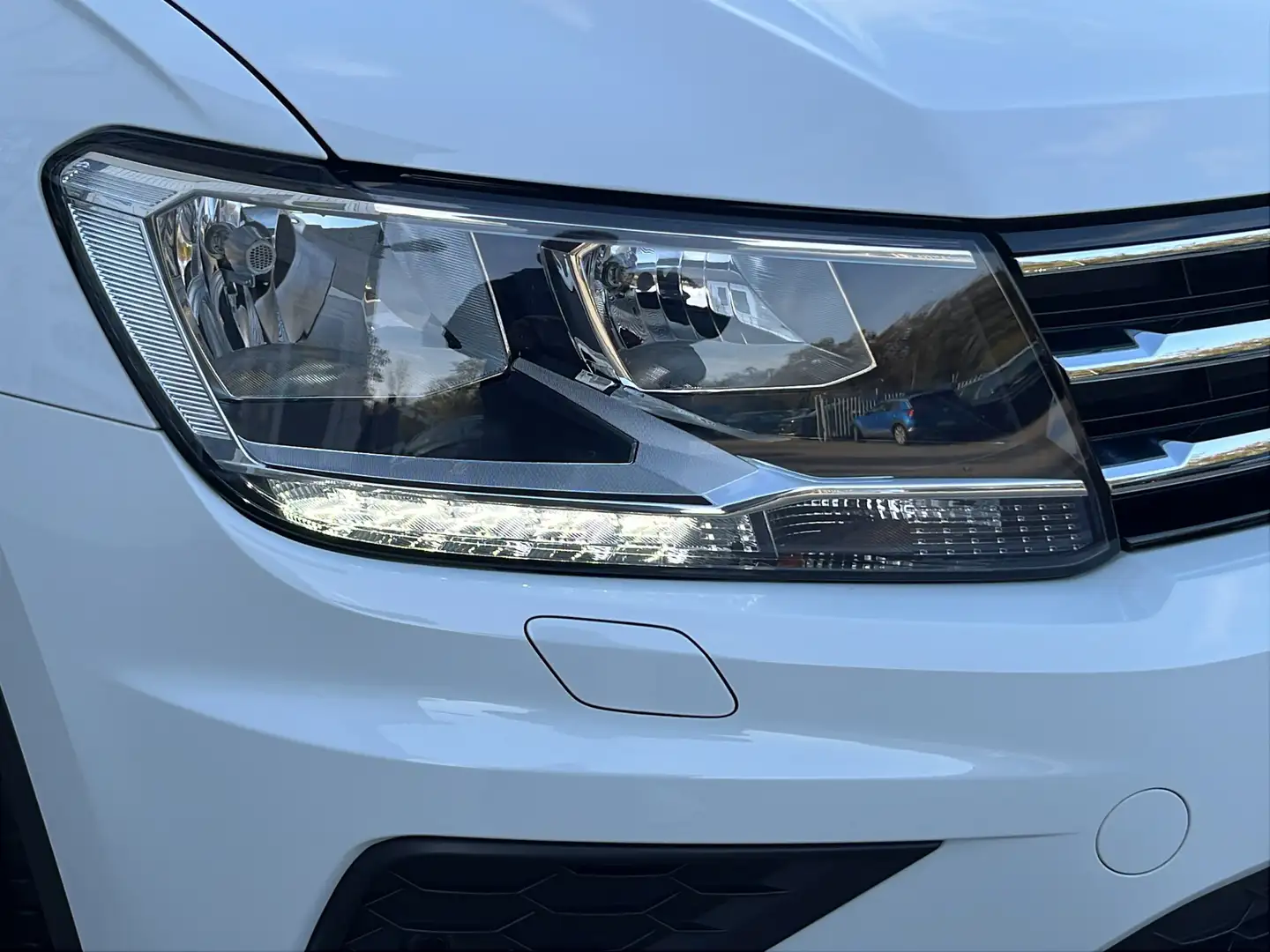 Volkswagen Tiguan Allspace 1.5L DSG*App-Connect*SHZ*Navi** Weiß - 2