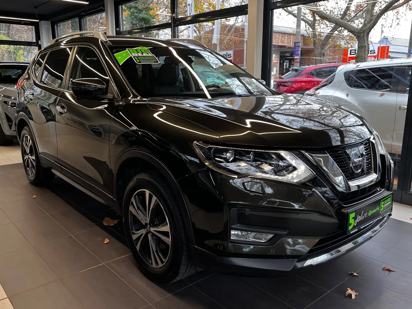 Nissan X-Trail 2.0 dCi N-Connecta 4x4 AHK+Navi+SHZ+ - 2
