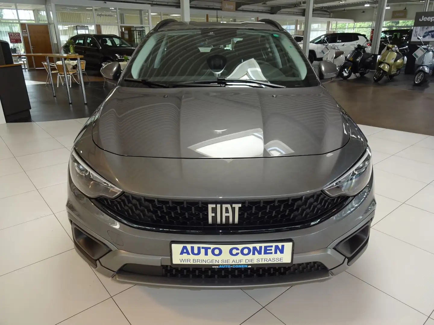 Fiat Tipo 5-Türer MY22 City Cross Hybrid 1.5 BUSINESS Grau - 2