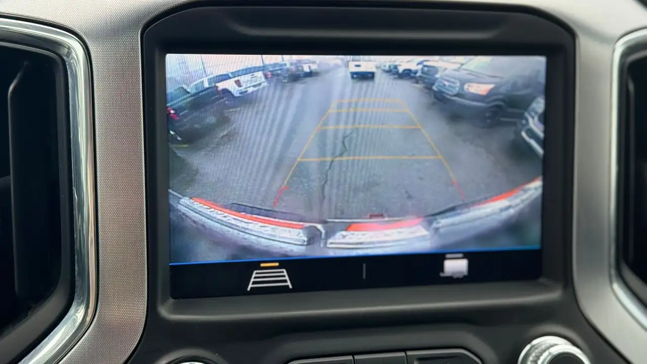GMC Sierra 2500HD снимка GMC Sierra 2500HD