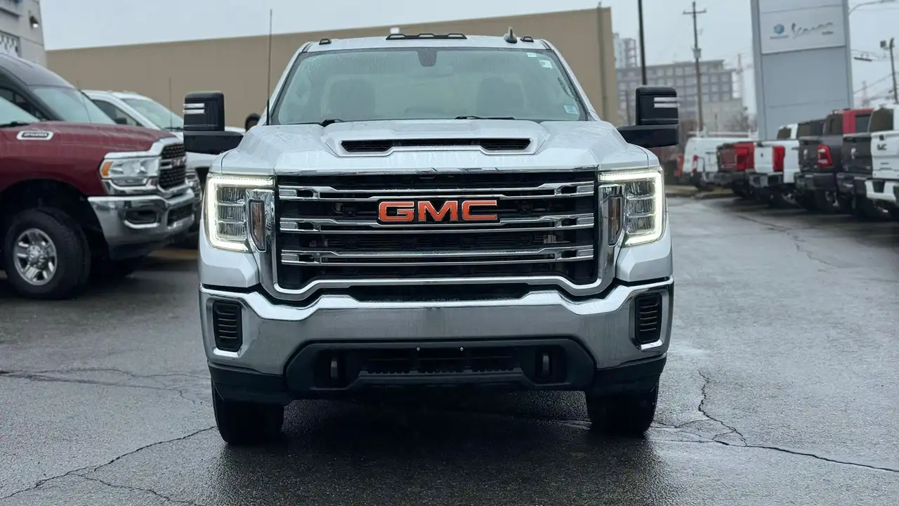 GMC Sierra 2500HD снимка GMC Sierra 2500HD