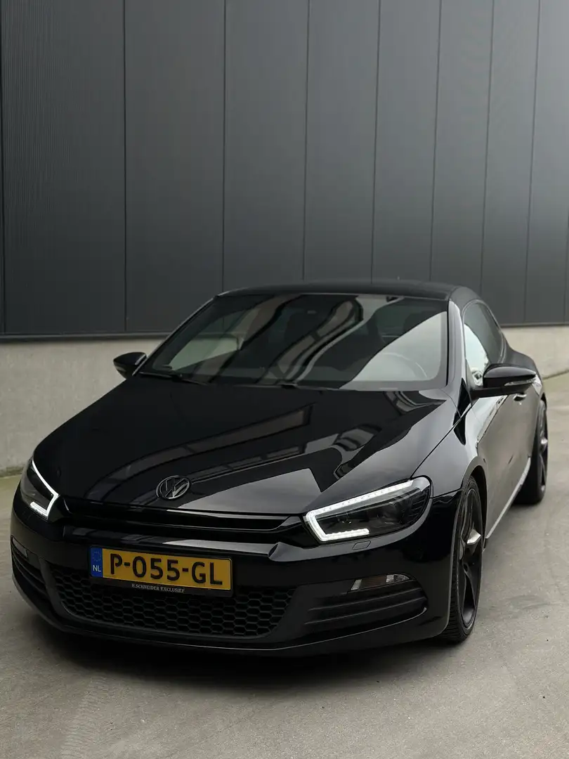 Volkswagen Scirocco 2.0 TSI Zwart - 1
