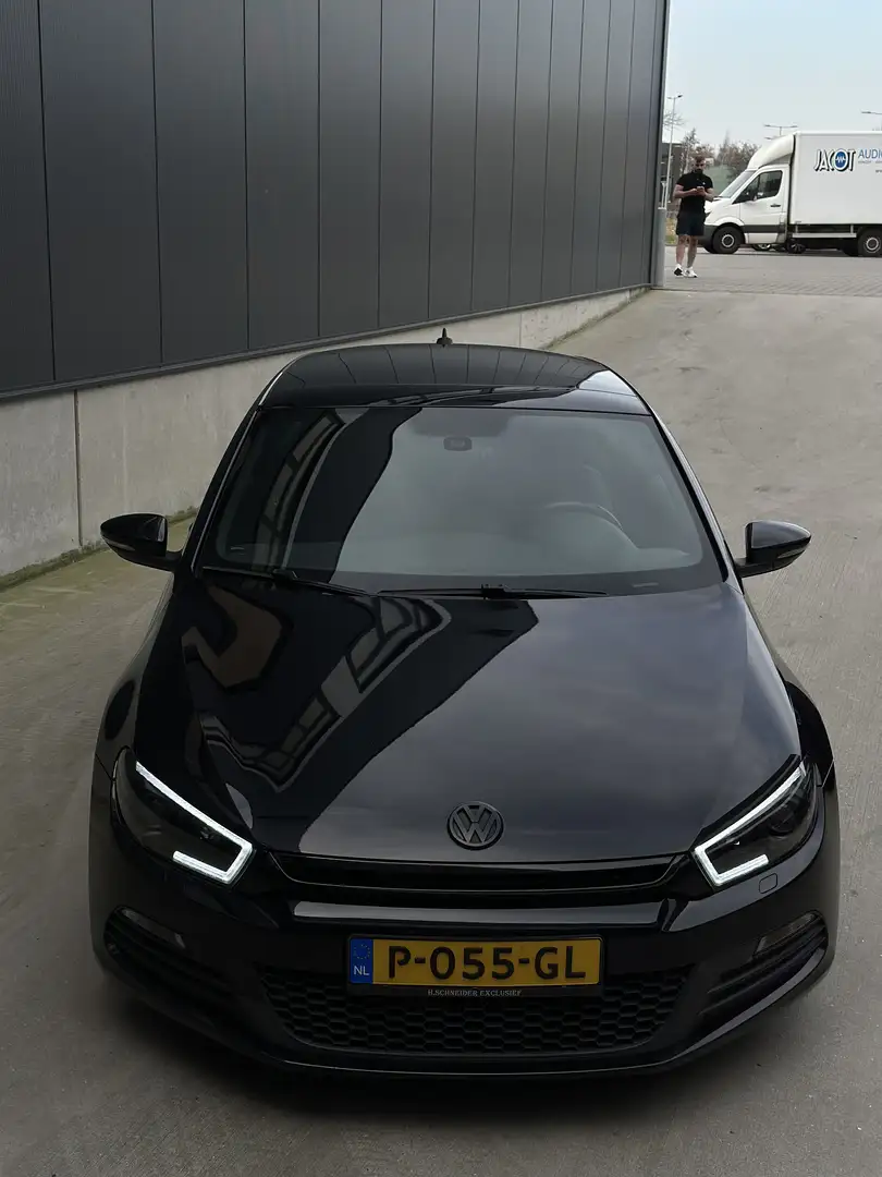 Volkswagen Scirocco 2.0 TSI Zwart - 2