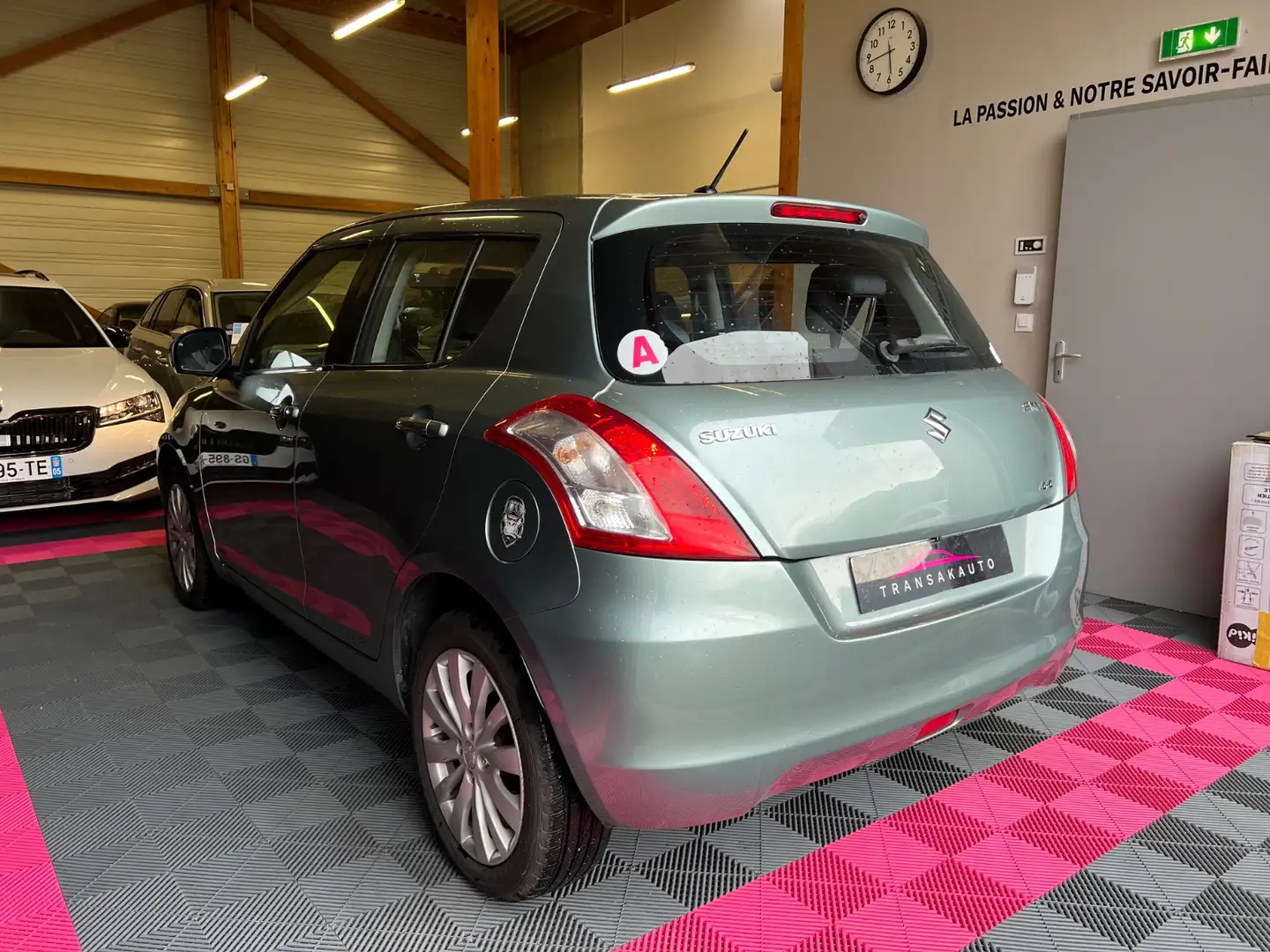 Suzuki Swift GLX 4X4 Vert - 2