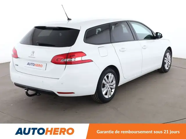 Peugeot 308 view 6