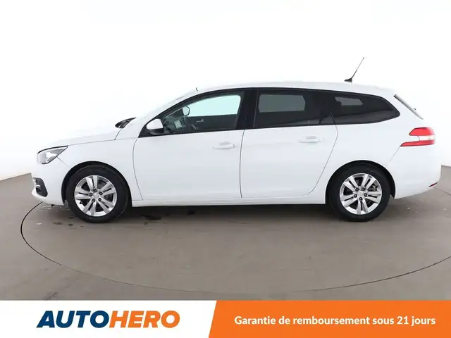 Peugeot 308 view 3