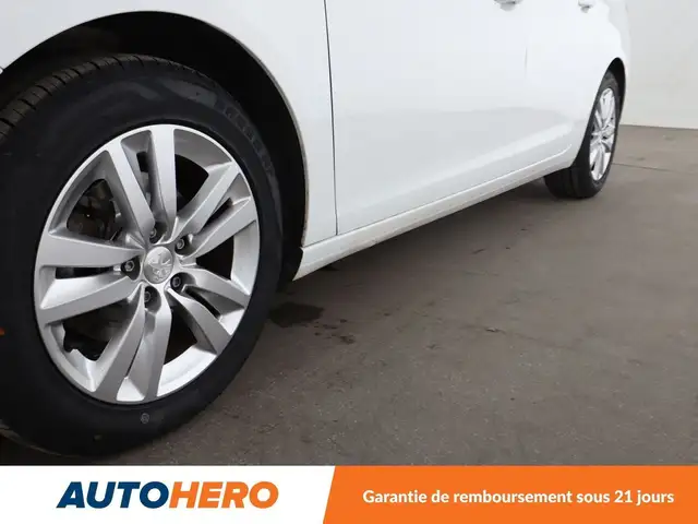 Peugeot 308 view 29