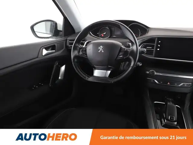 Peugeot 308 view 13