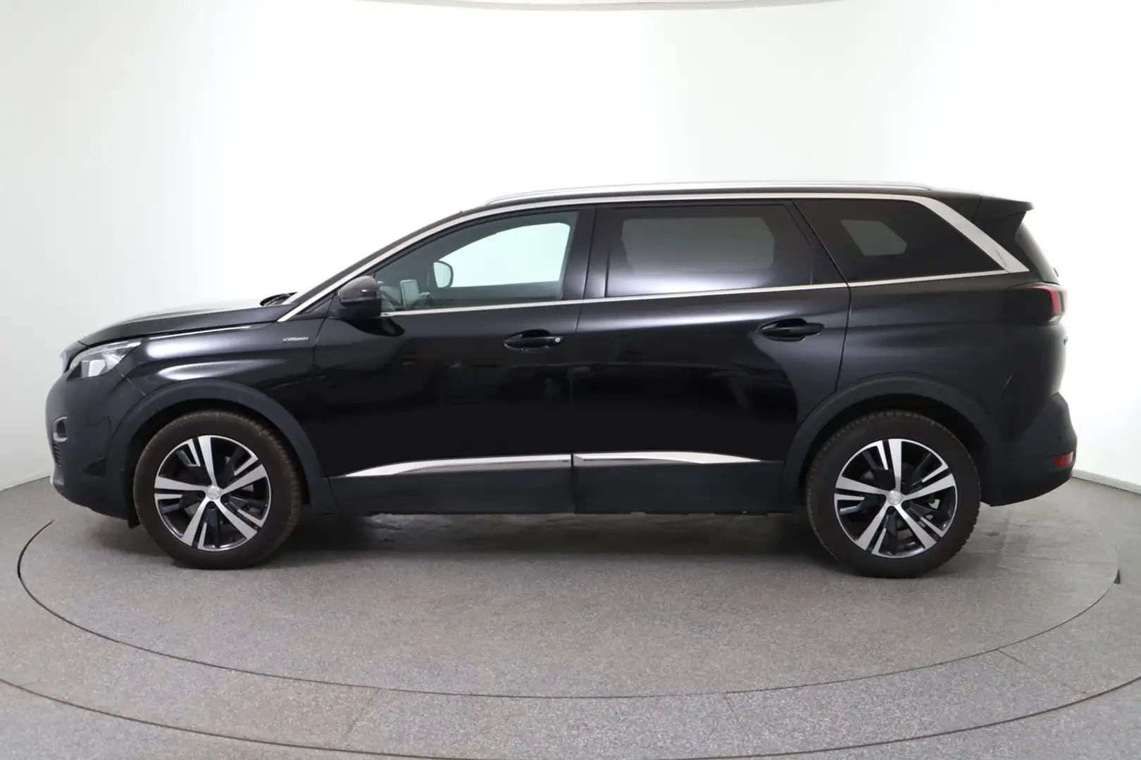 Peugeot 5008 1,5 BlueHDI 130 S&S EAT8 GT-Line Aut. Schwarz - 2