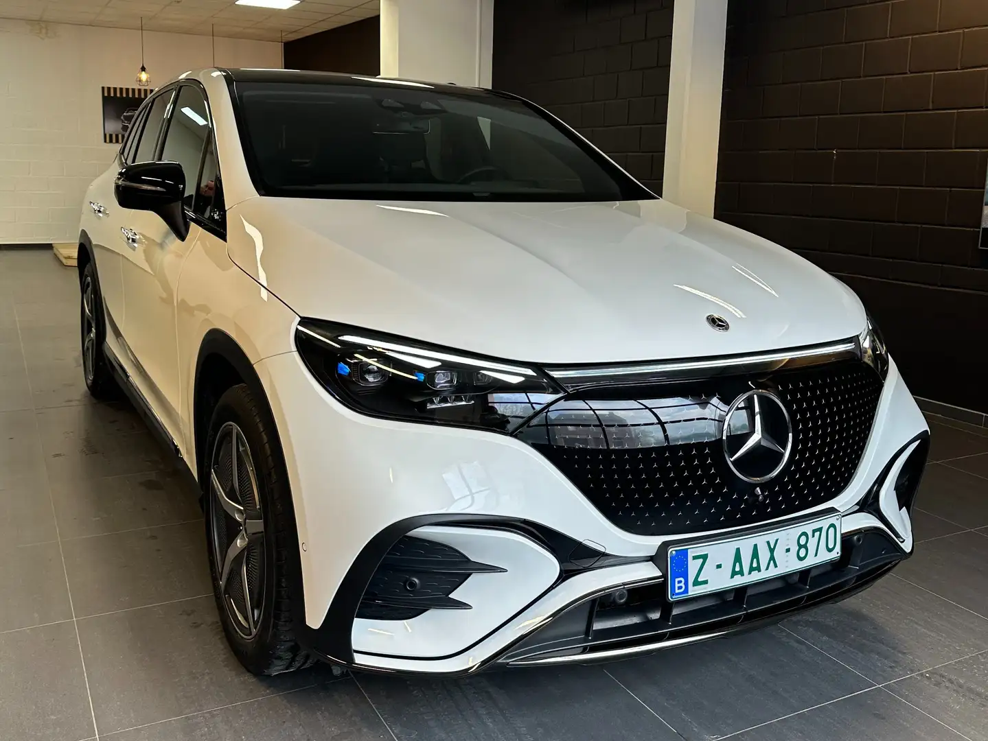 Mercedes-Benz EQE SUV 300  pack edition AMG- PANO- ATTACHE-SURROUND Blanc - 2