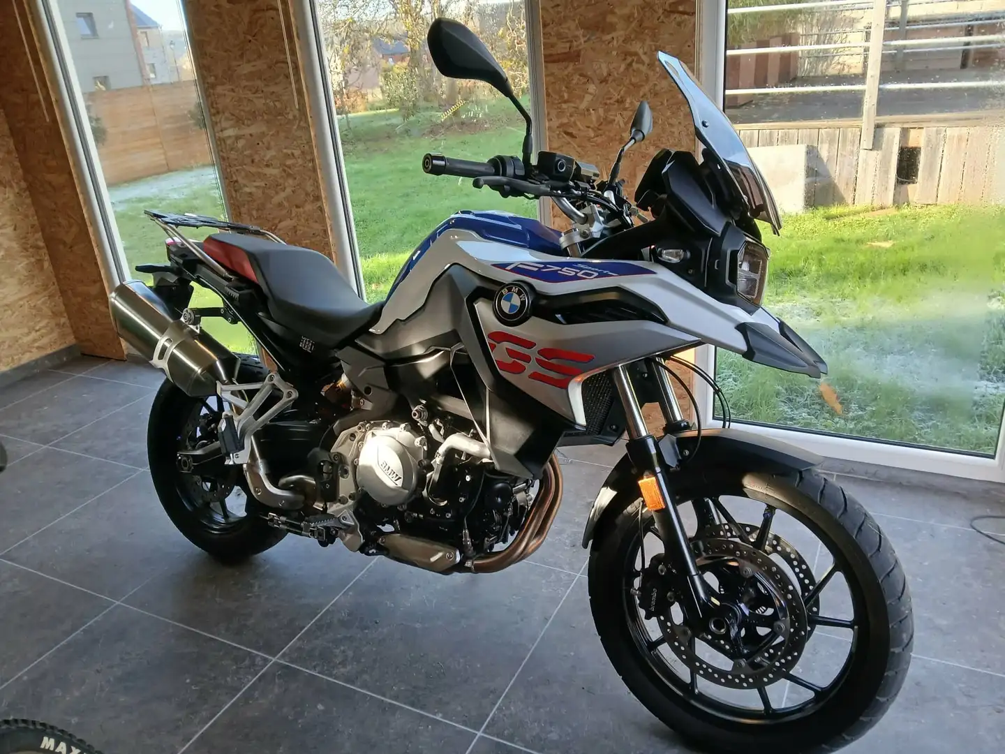 BMW F 750 GS Blanc - 1