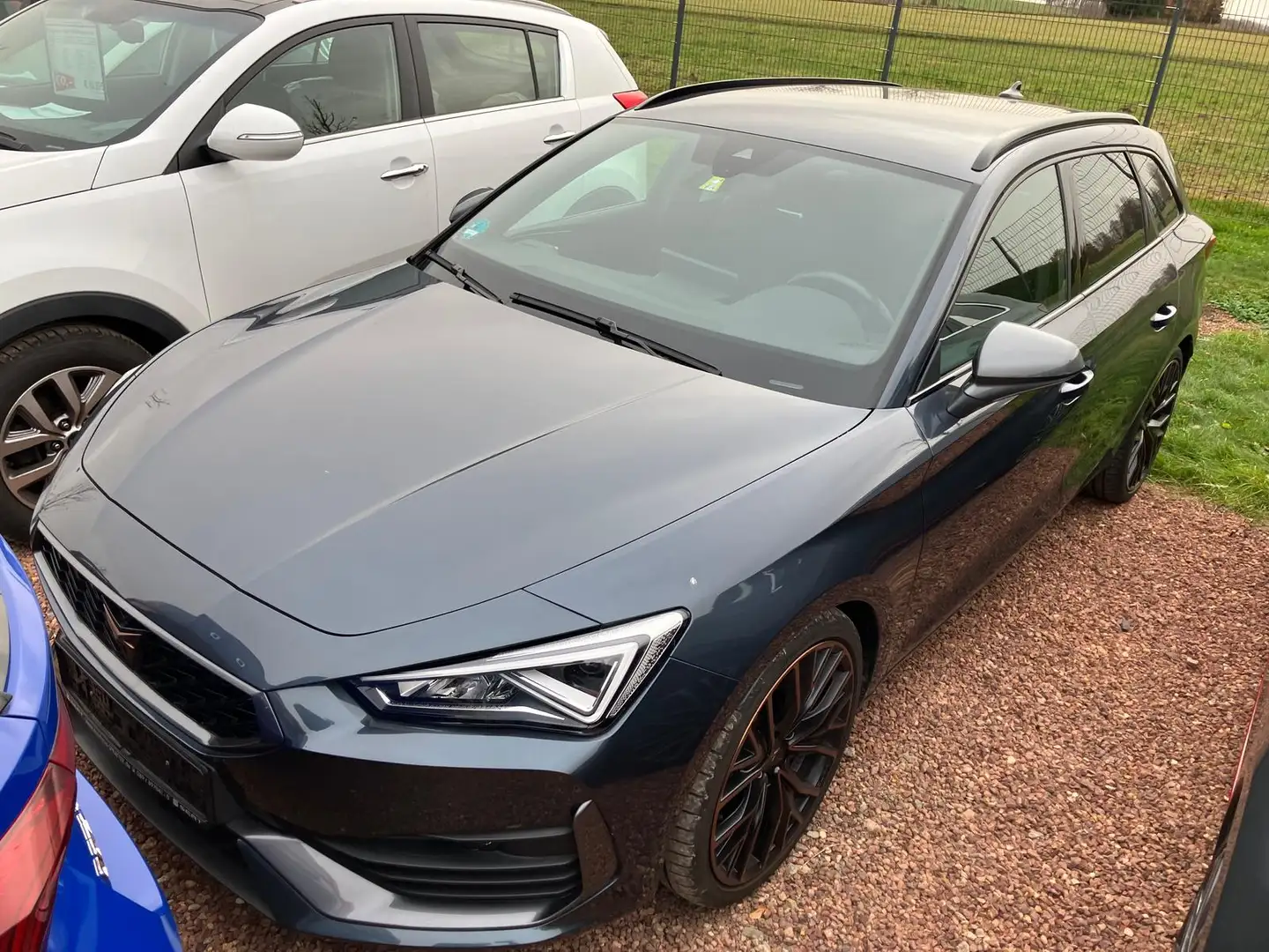 CUPRA Leon ST 2.0 TSI VZ LED|Navi|virt.Cock. Gris - 2