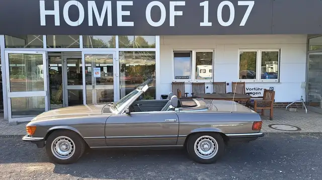 Mercedes-Benz SL 380