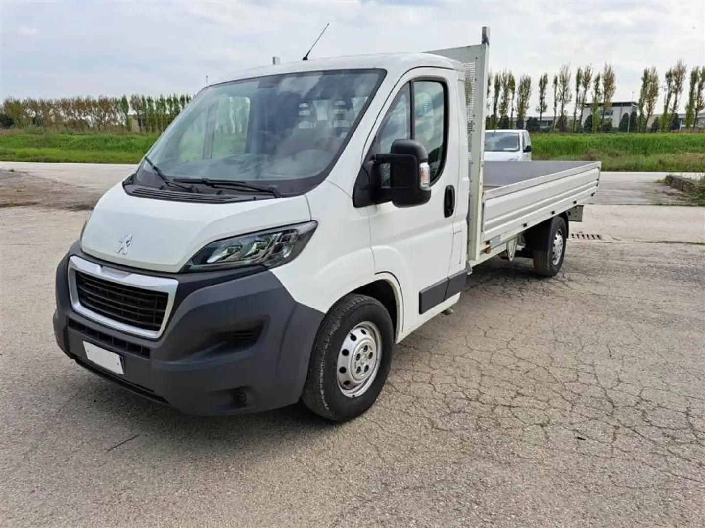 Peugeot Boxer Cabinato 435 L4 2.0 Bluehdi 130cv CASSONE FISSO Bianco - 1