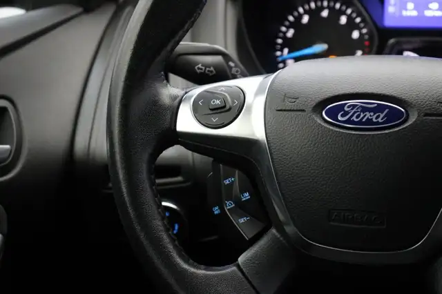 Ford Focus view 7