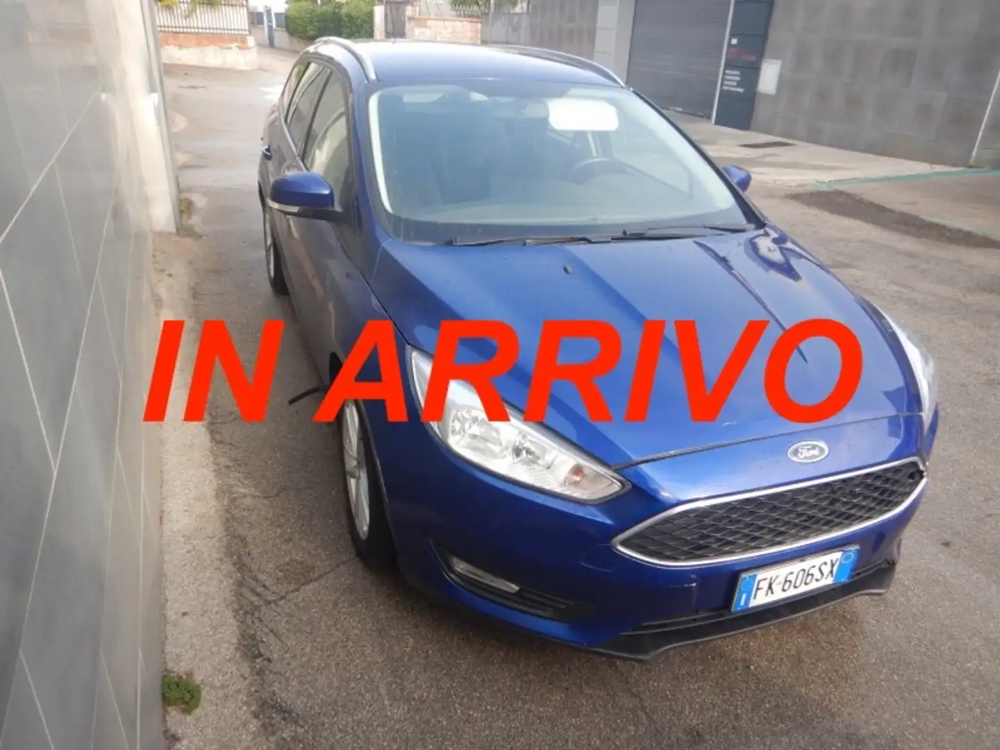 Ford Focus Focus IV SW 1.5 tdci Business *49.000KM* Bleu - 1