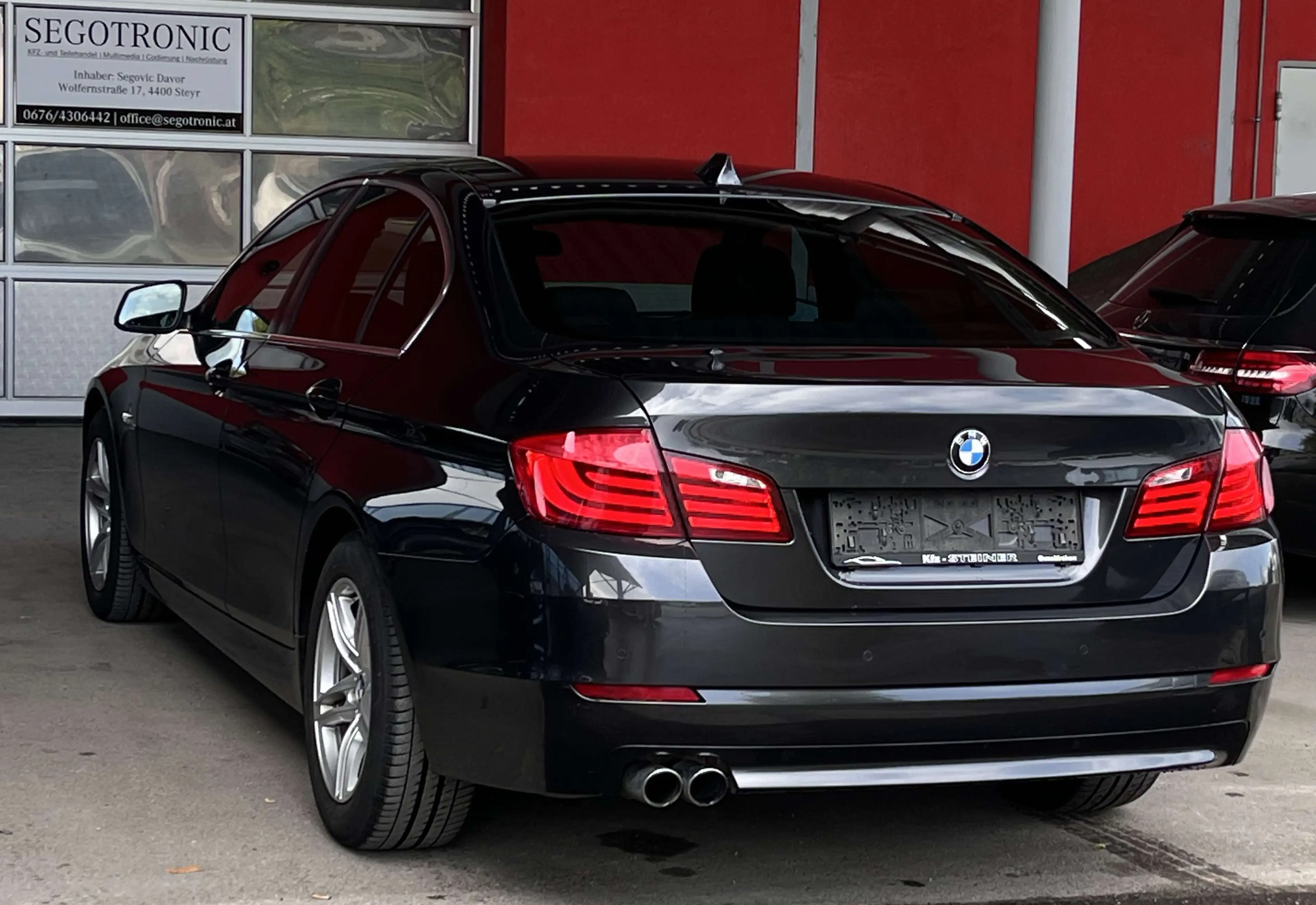 BMW 525 d *6-ZYL*SPORTAUTOMATIK *XENON*NAVIPROF* — photo 8