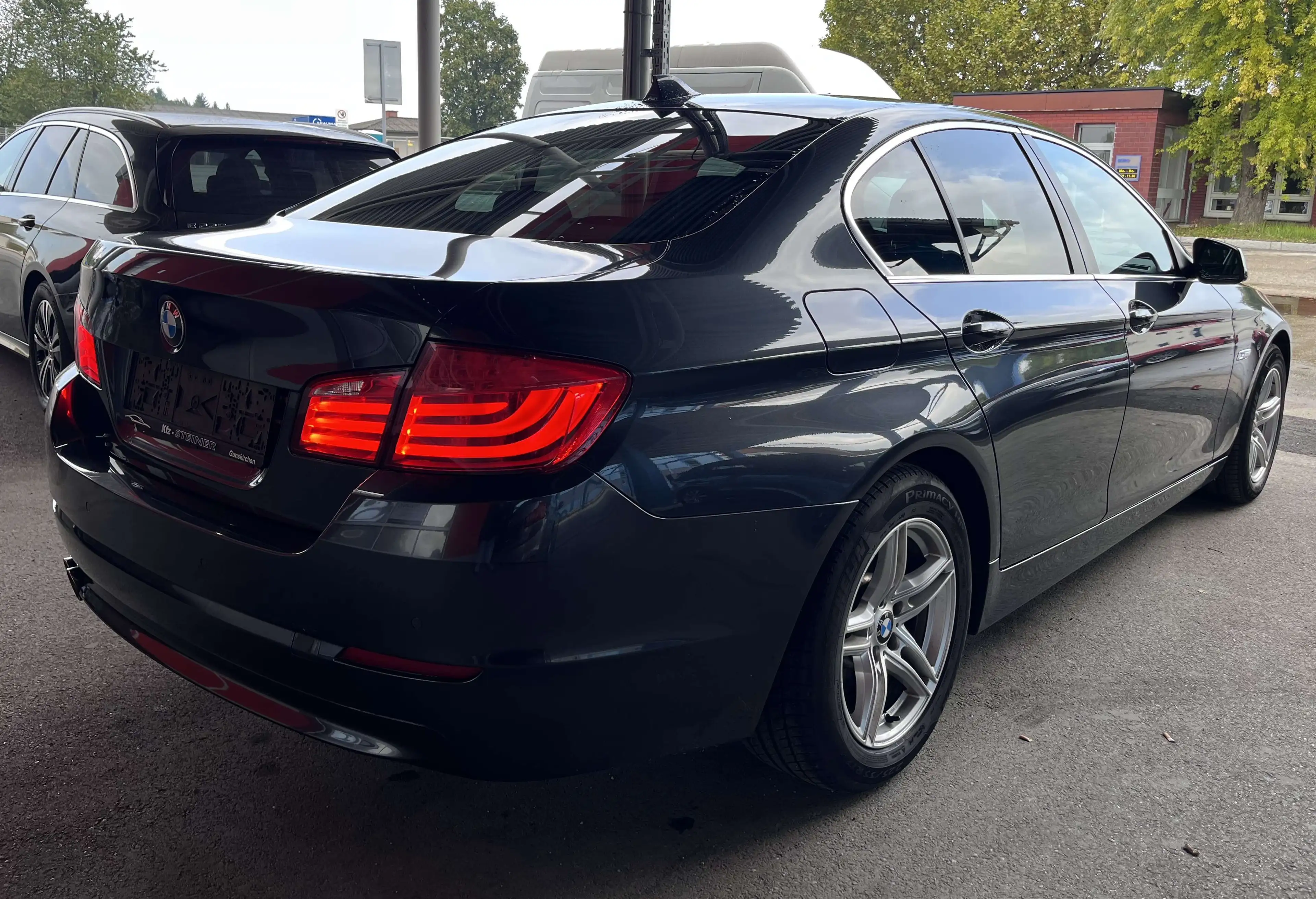 BMW 525 d *6-ZYL*SPORTAUTOMATIK *XENON*NAVIPROF* — photo 5