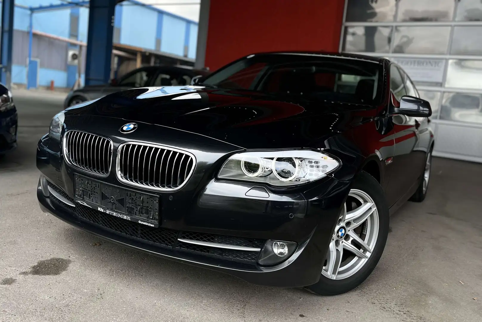 BMW 525 d *6-ZYL*SPORTAUTOMATIK *XENON*NAVIPROF* Gris - 1