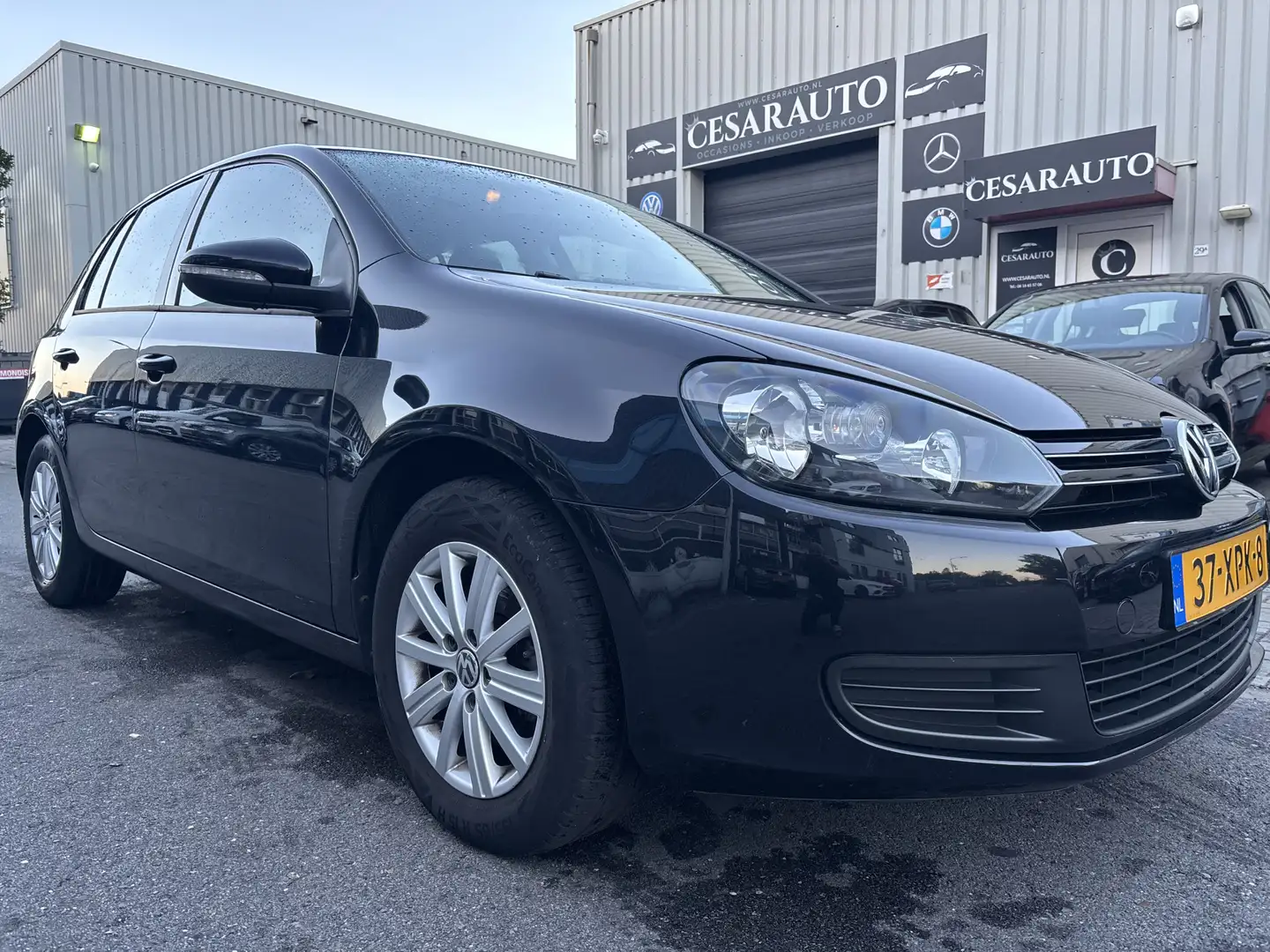 Volkswagen Golf 1.4 TSI AUTOMAAT / DEALER ONDERHOUDEN Schwarz - 1