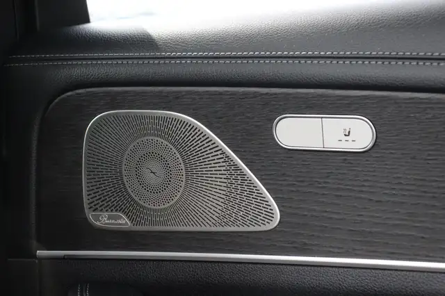 Mercedes-Benz GLE view 20