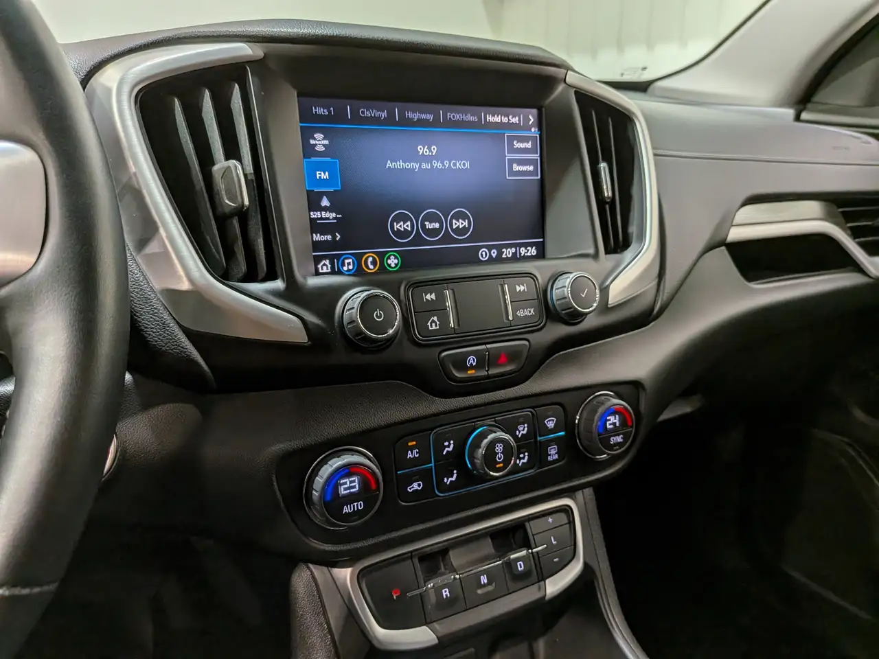 GMC Terrain снимка GMC Terrain