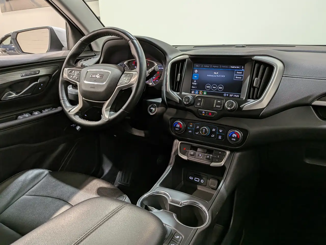 GMC Terrain снимка GMC Terrain