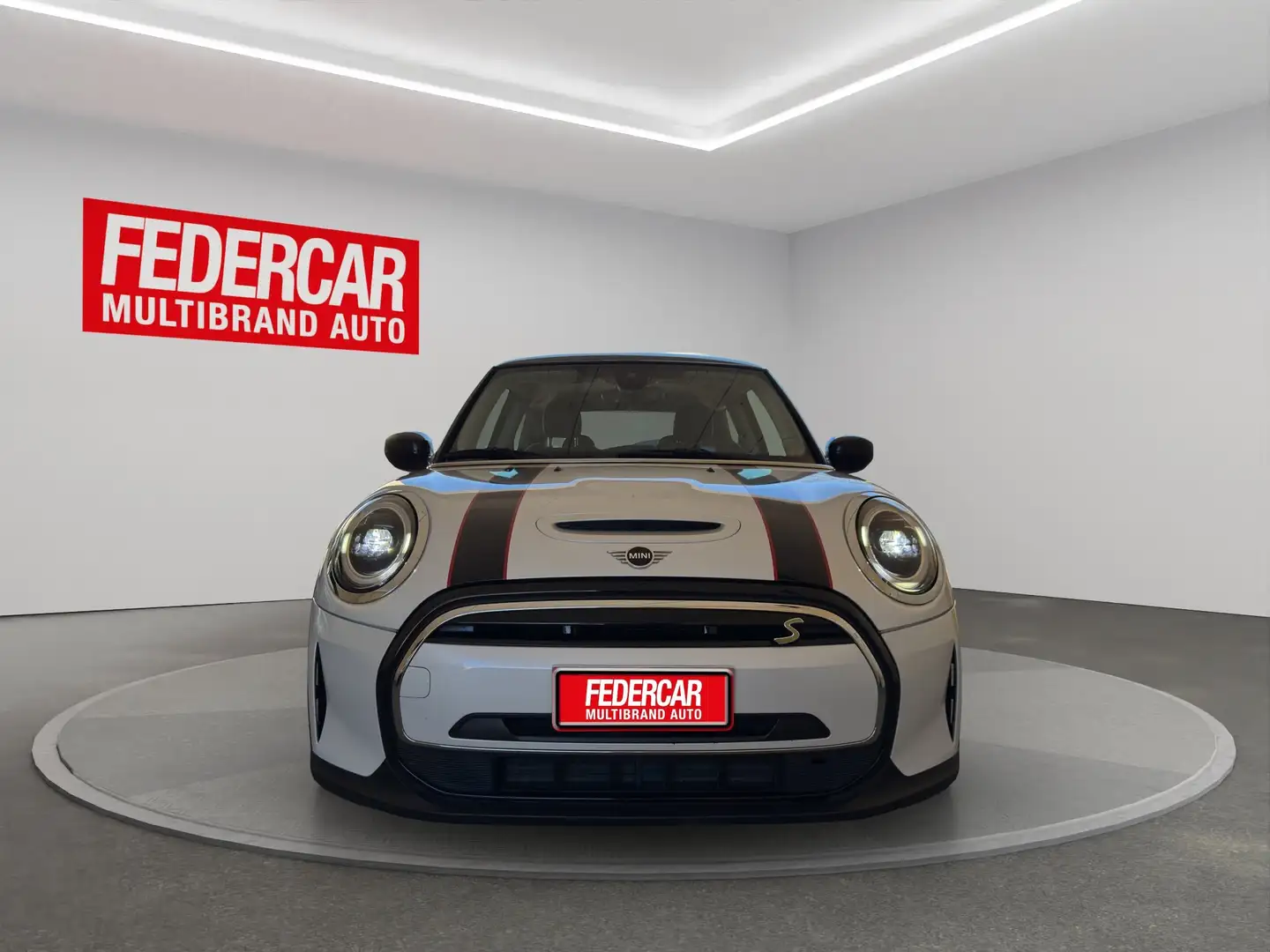 MINI Cooper SE Mini F56 2021 Full Electric 3p Classic auto Grau - 2