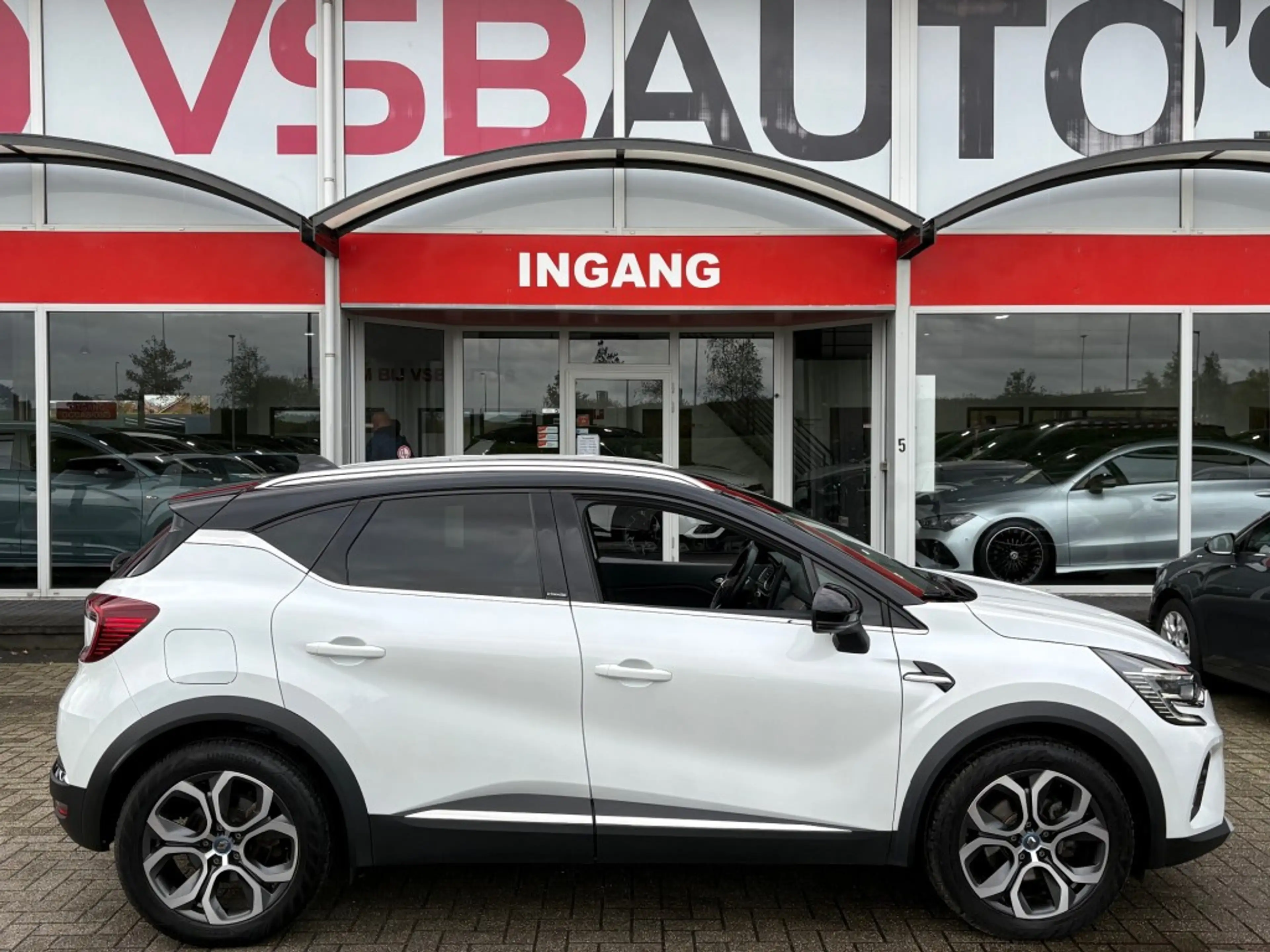 Renault Captur 1.6 E-TECH PHEV 158PK AUT. LED NAVIGATIE CAMERA CA — photo 4