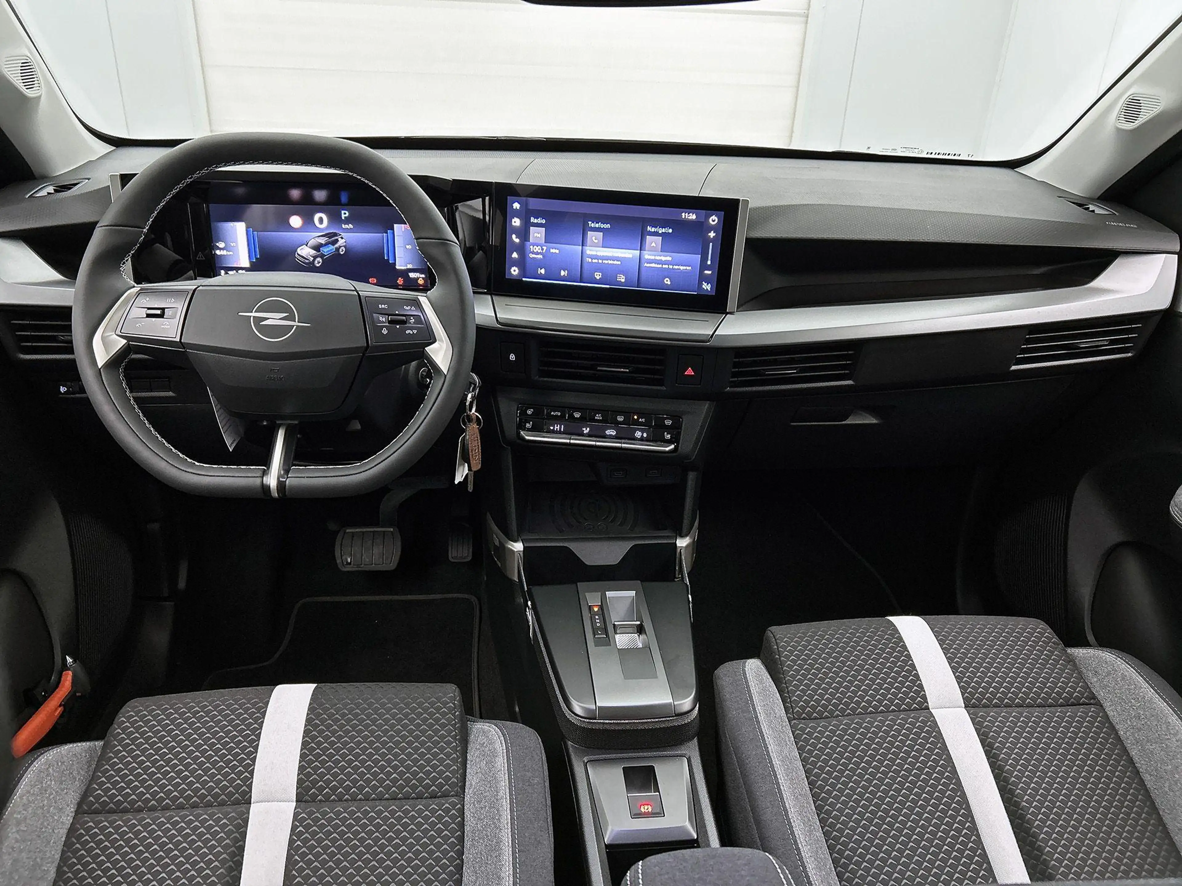 Opel Frontera 1.2 145pk Hybrid GS 7p. Automaat | Dakrails | Navi — photo 11