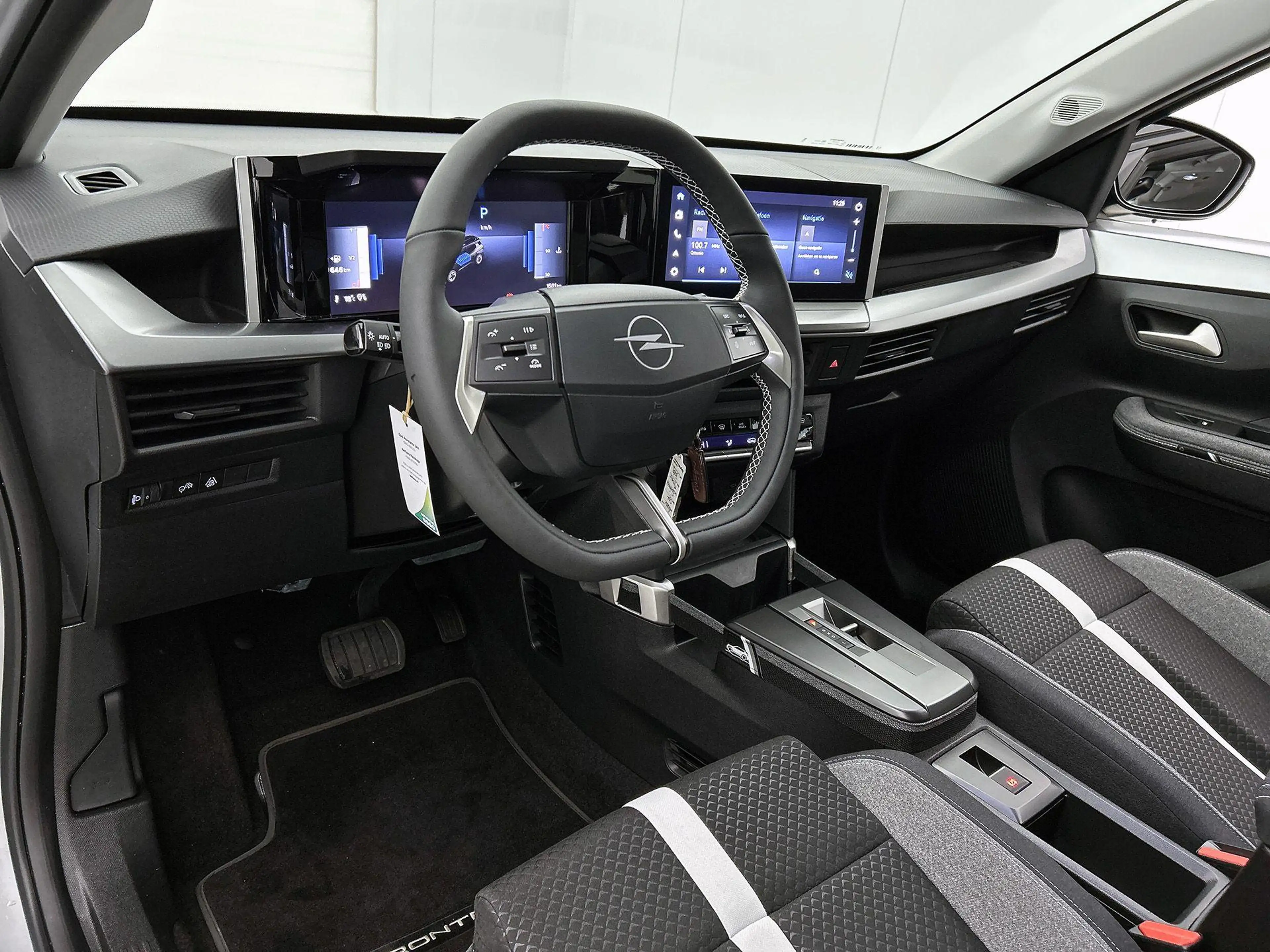 Opel Frontera 1.2 145pk Hybrid GS 7p. Automaat | Dakrails | Navi — photo 10