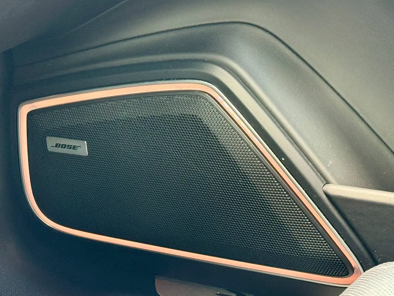 Porsche Panamera 4S e-Hybrid Sport Turismo 2.9 V6 PHEV InnoD/Pano/360/Matrix, миниатюра 25