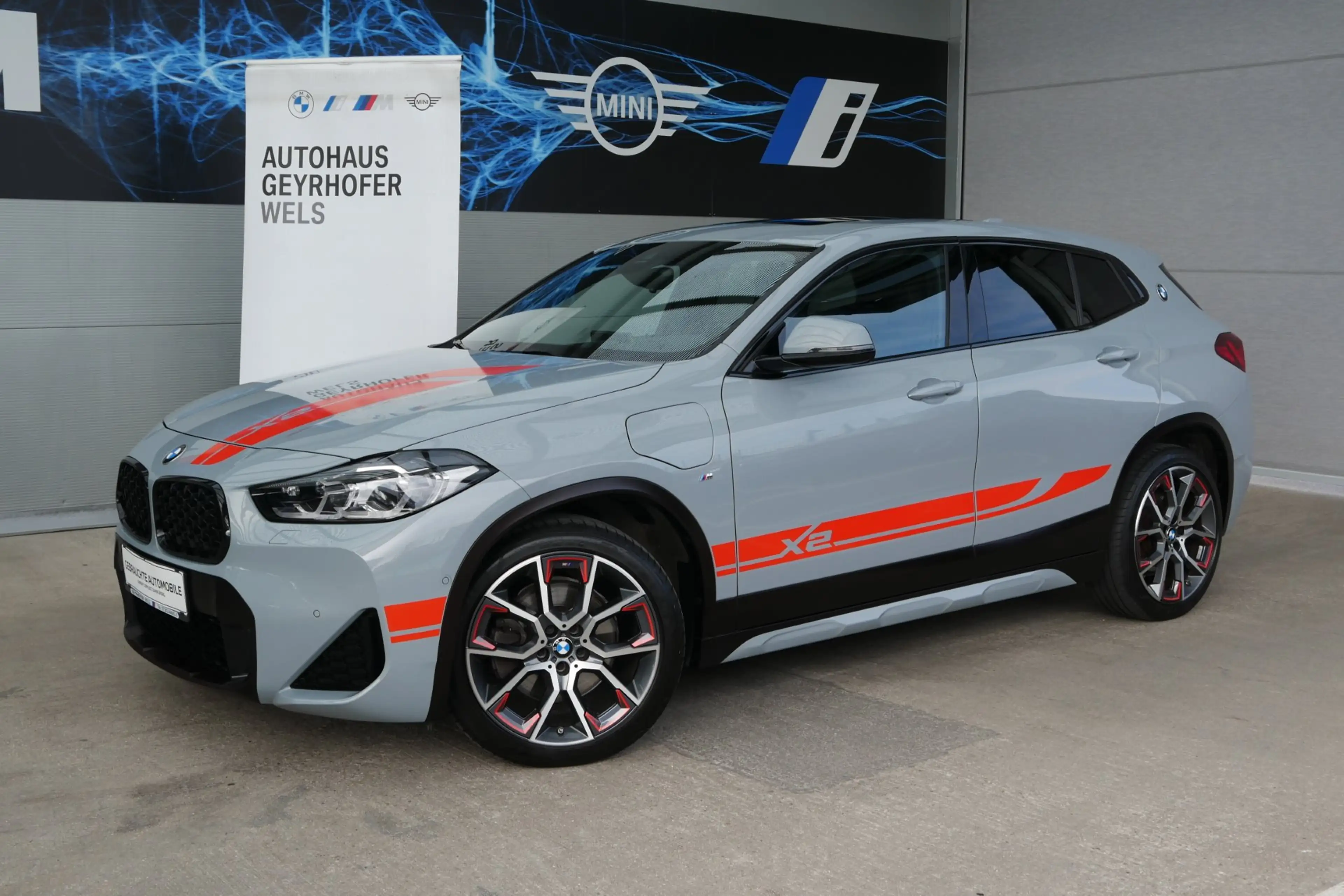 BMW X2 xDrive25e *Edition M Mesh/Head-Up/Memorysitz/M-Sitz/Pano/ACC/Adapt. LED* — photo 3