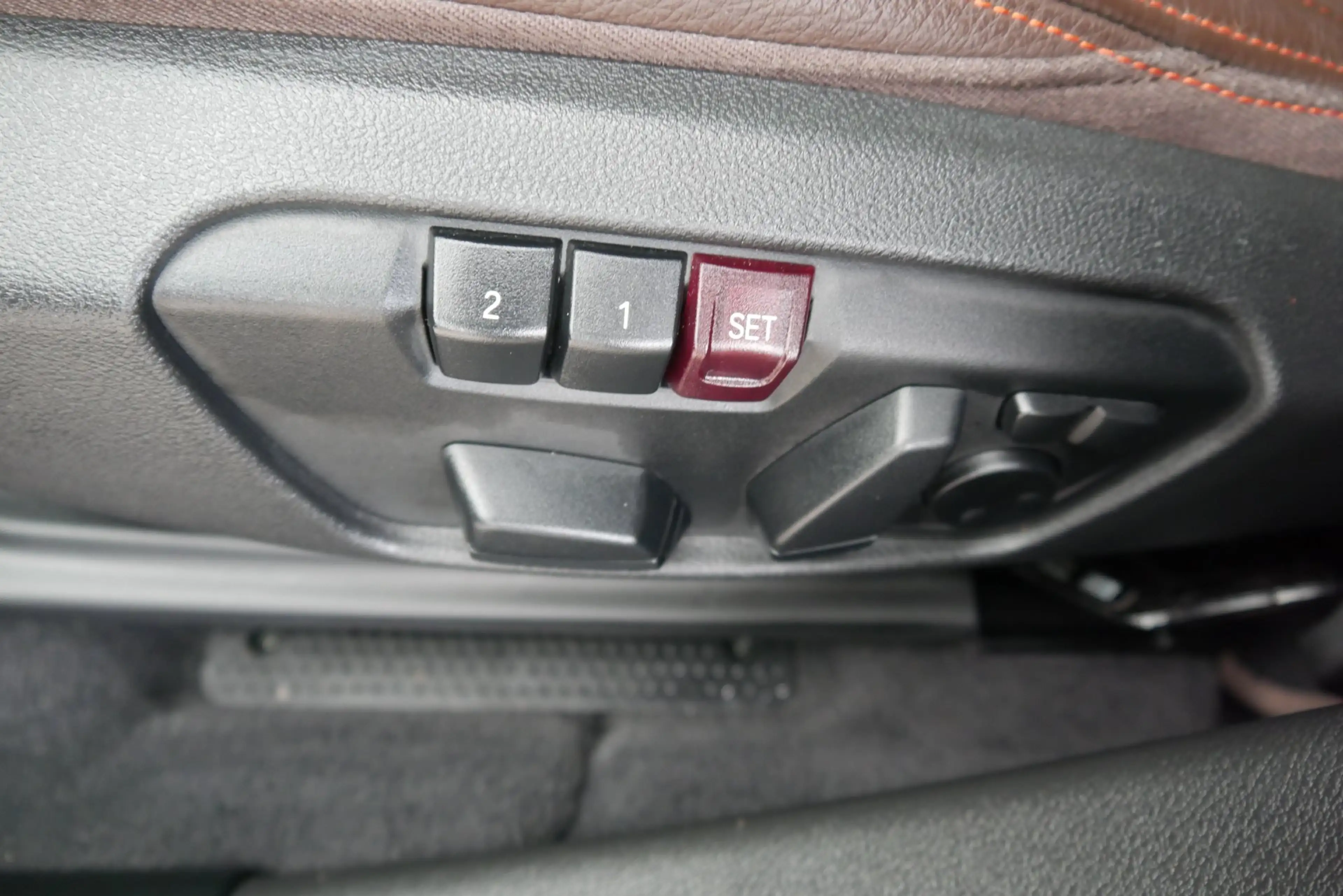 BMW X2 xDrive25e *Edition M Mesh/Head-Up/Memorysitz/M-Sitz/Pano/ACC/Adapt. LED* — photo 10