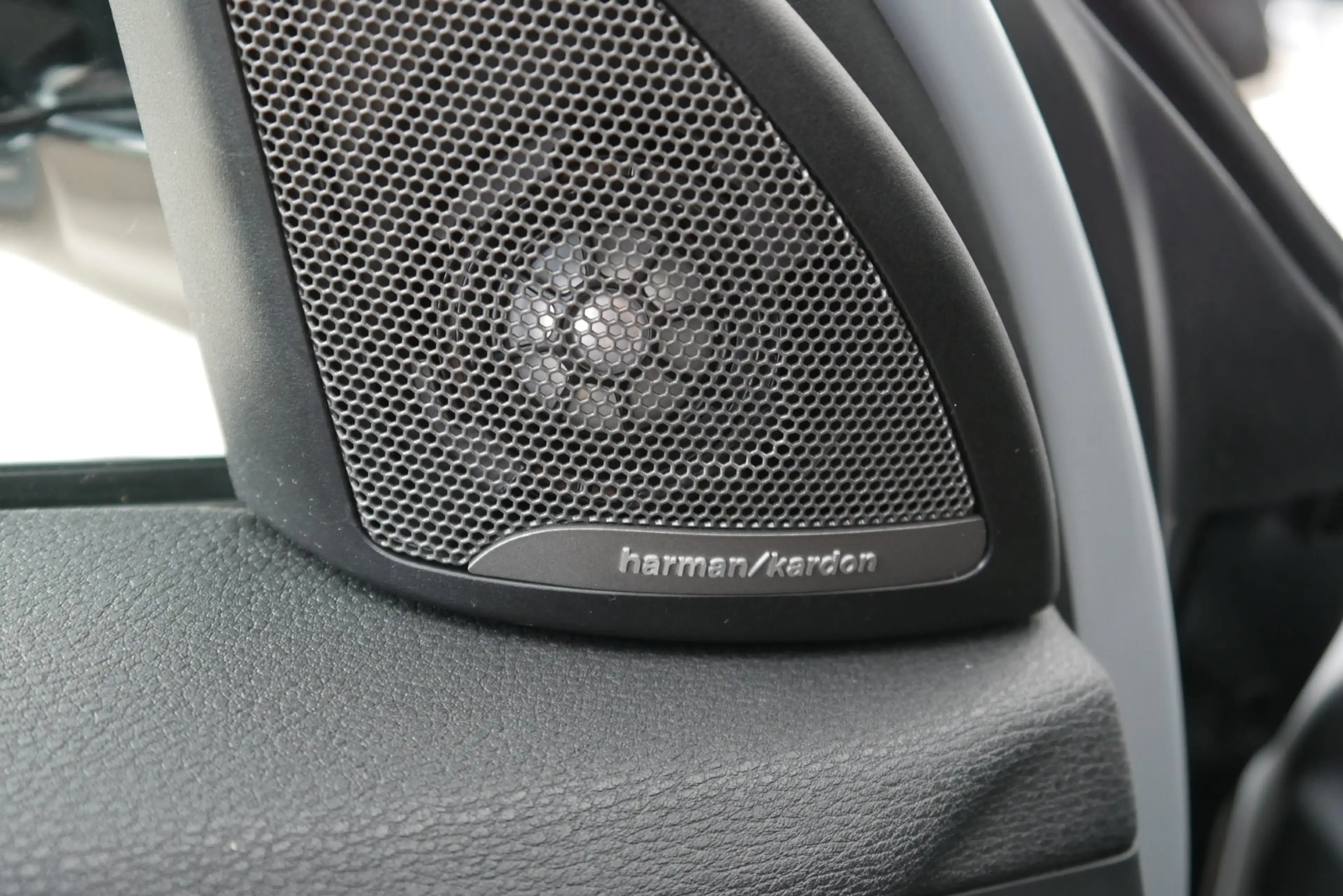 BMW X2 xDrive25e *Edition M Mesh/Head-Up/Memorysitz/M-Sitz/Pano/ACC/Adapt. LED* — photo 12