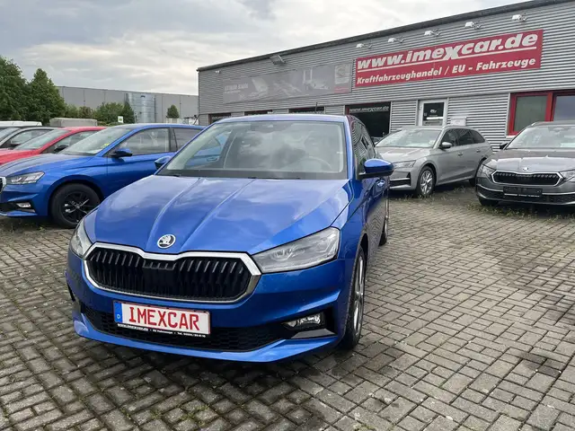 Skoda Fabia 1,0 TSI Style + Navi + Klimaautomatik + + Kamera +