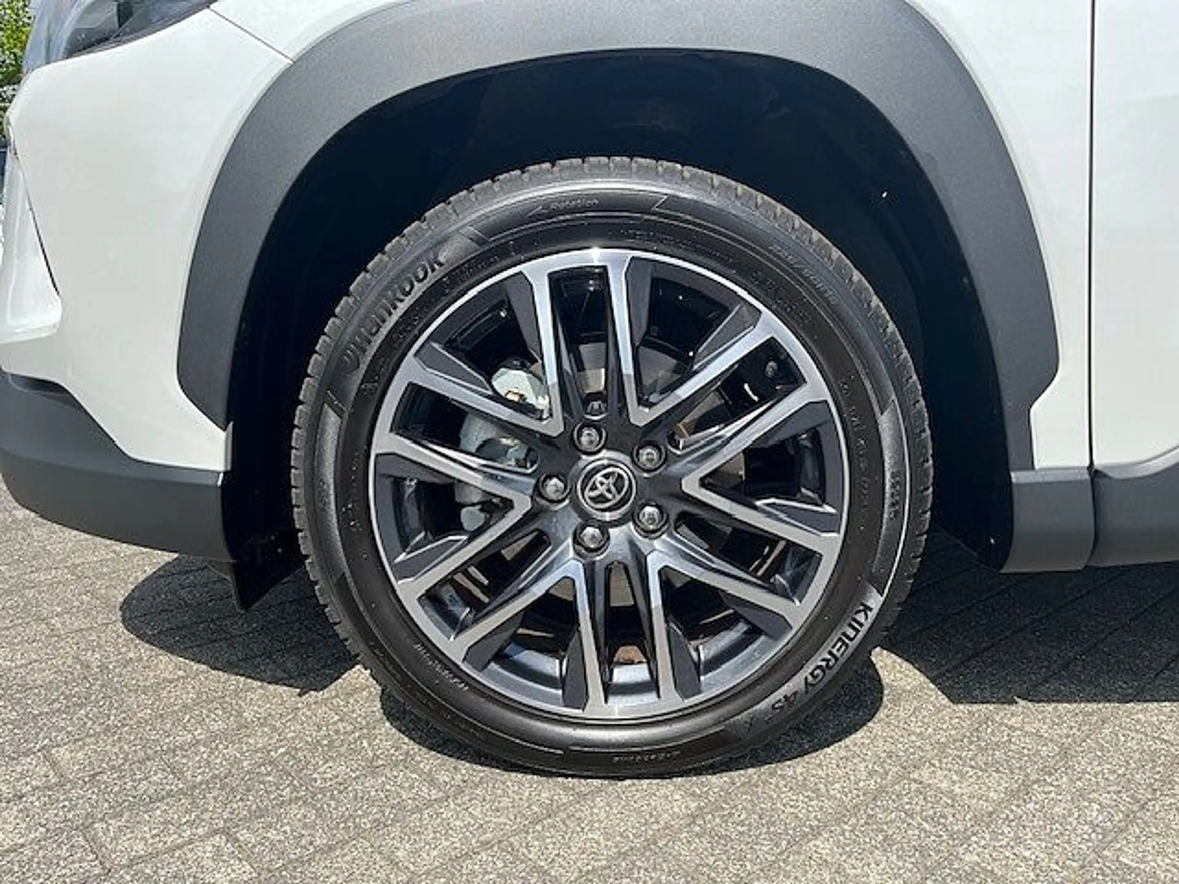 Toyota Corolla Cross 1.8 Hybrid Style - Allwetter, NAVI, LHZ, LED, PDC, — photo 4
