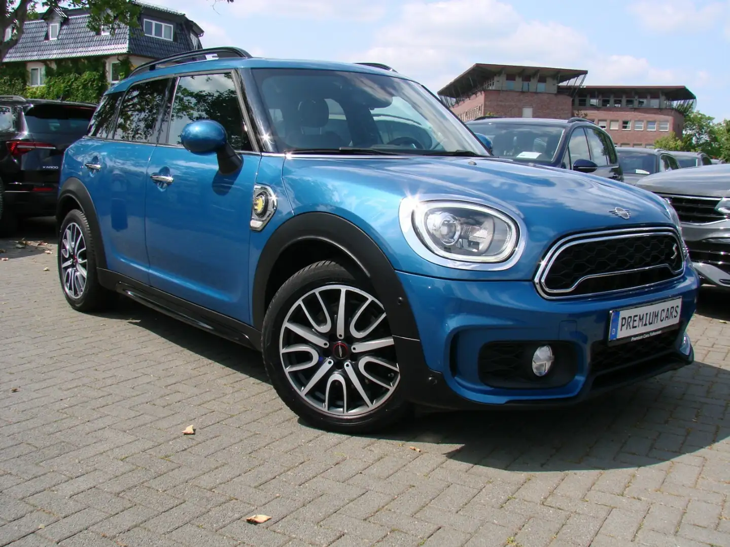 MINI Cooper SE Countryman JCW Panorama HeadUp LED Leder Blau - 1