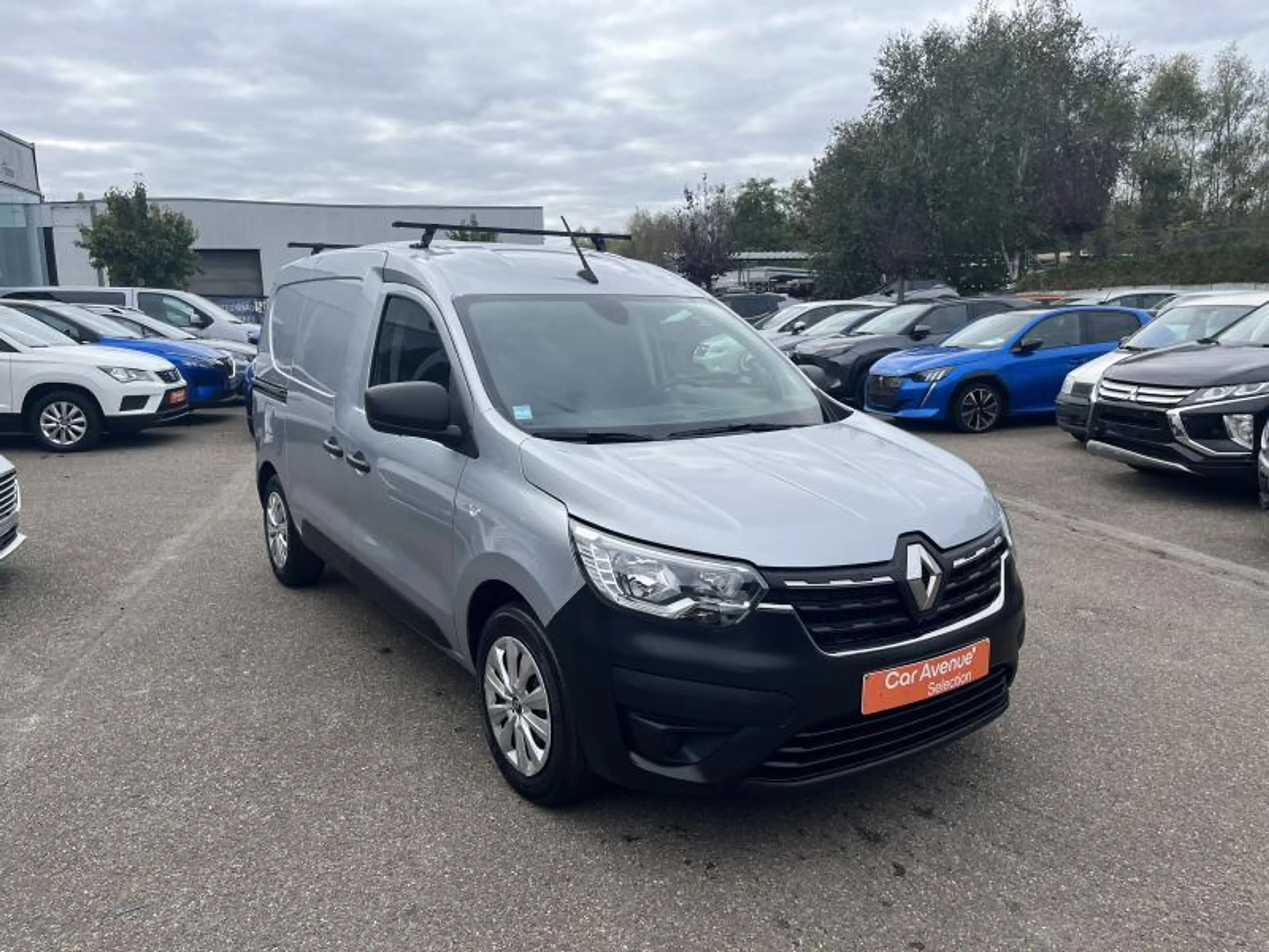 Renault Express Confort 1.5 DCI — photo 14