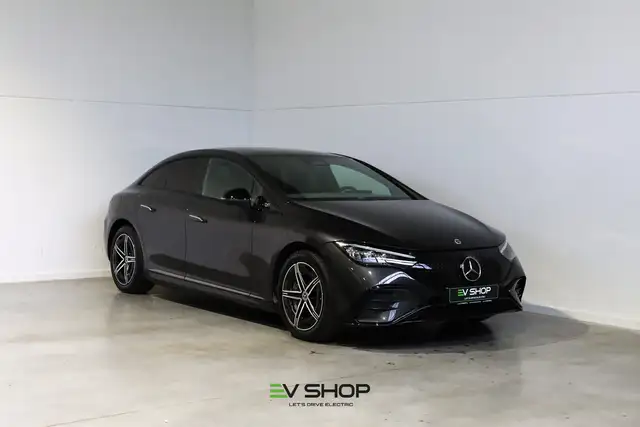 Mercedes-Benz EQE 300