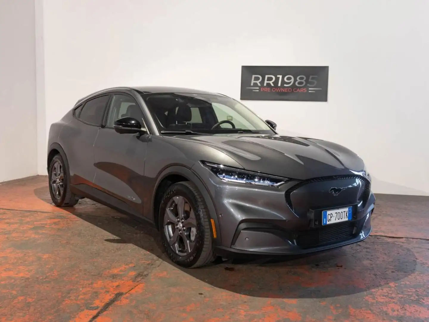 Ford Mustang Mach-E Standard 269 CV Šedá - 1