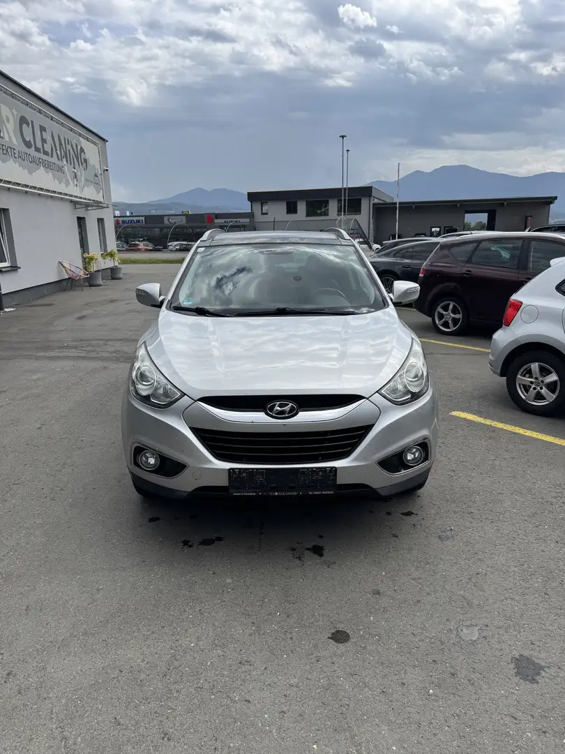 Hyundai iX35 2.0 CRDi 4WD Automatik Premium - 1