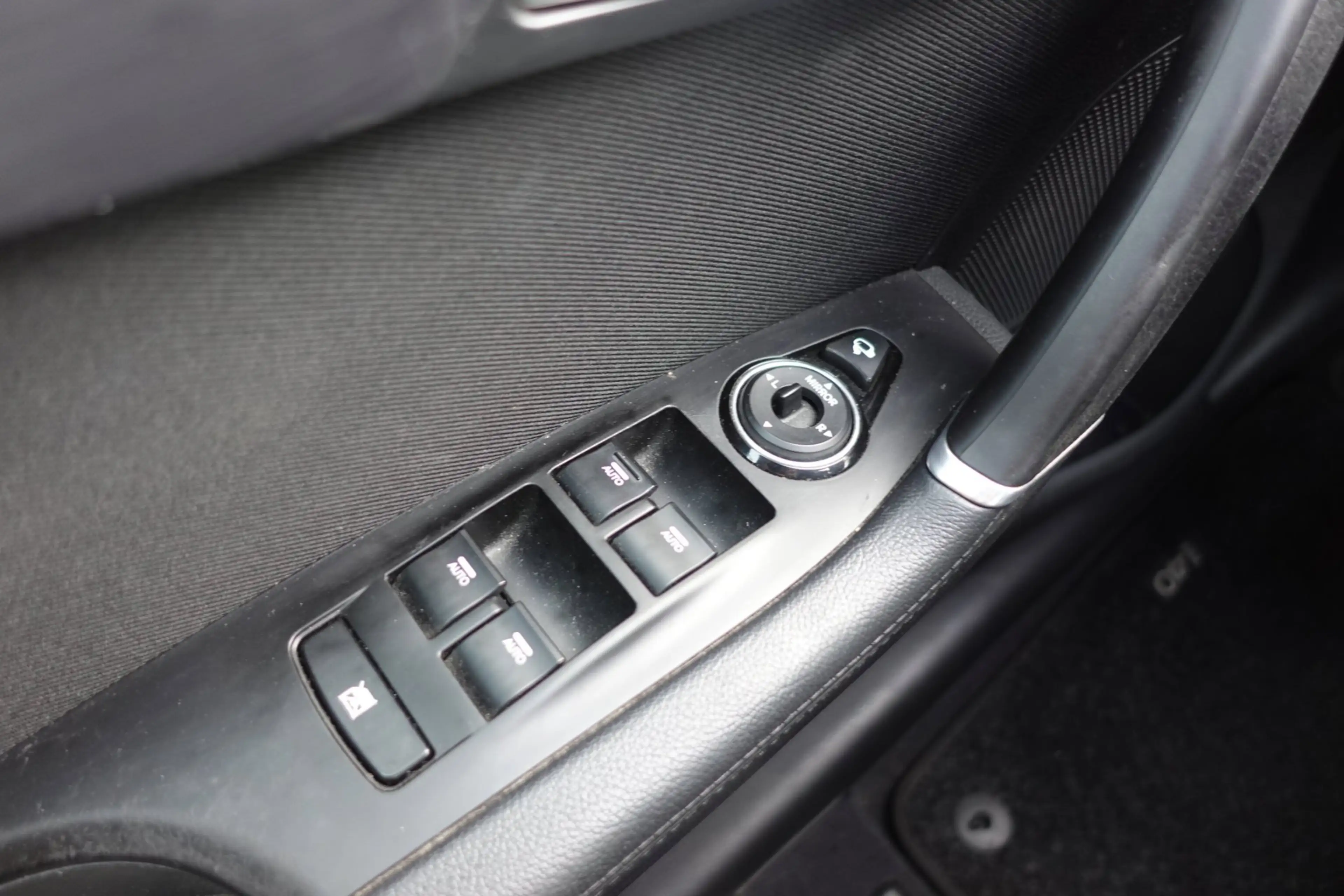 Hyundai i40 Wagon 1.6 GDI Blue i-Motion — photo 17