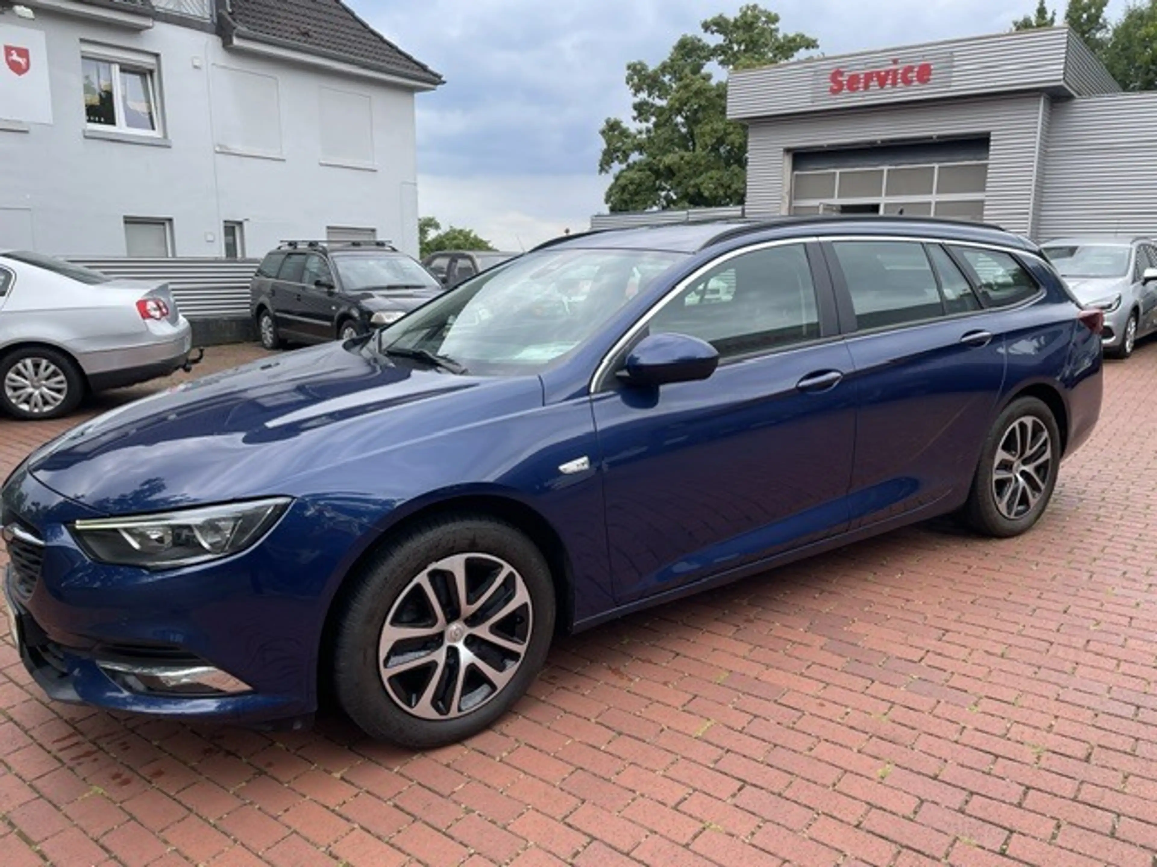 Opel Insignia Sports Tourer Edition*Navi*PDC*DAB*App* — photo 4