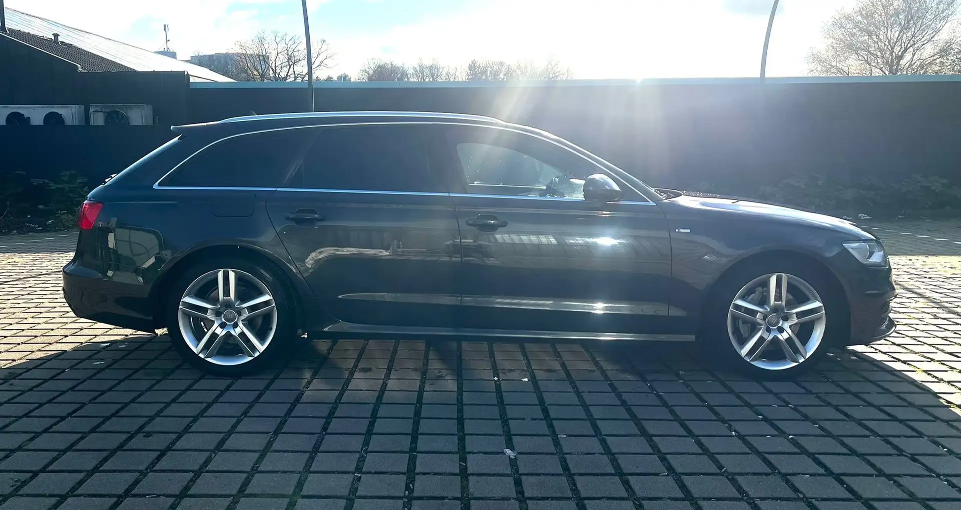 Audi A6 3.0 TFSI quattro S-Line Plus S-Tronic Airmatic Gris - 2