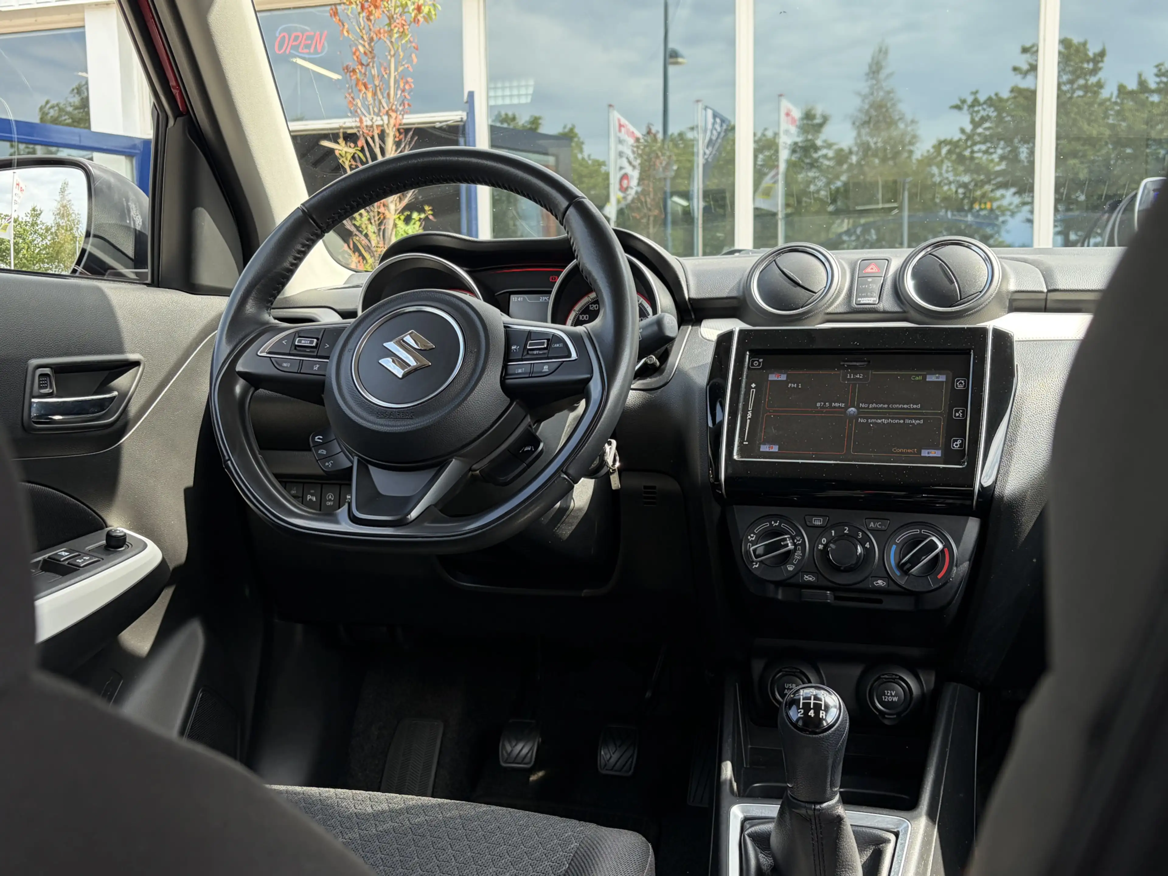 Suzuki Swift 1.2 Select Smart Hybrid | Carplay | Stoelvrw. | Tr — photo 11